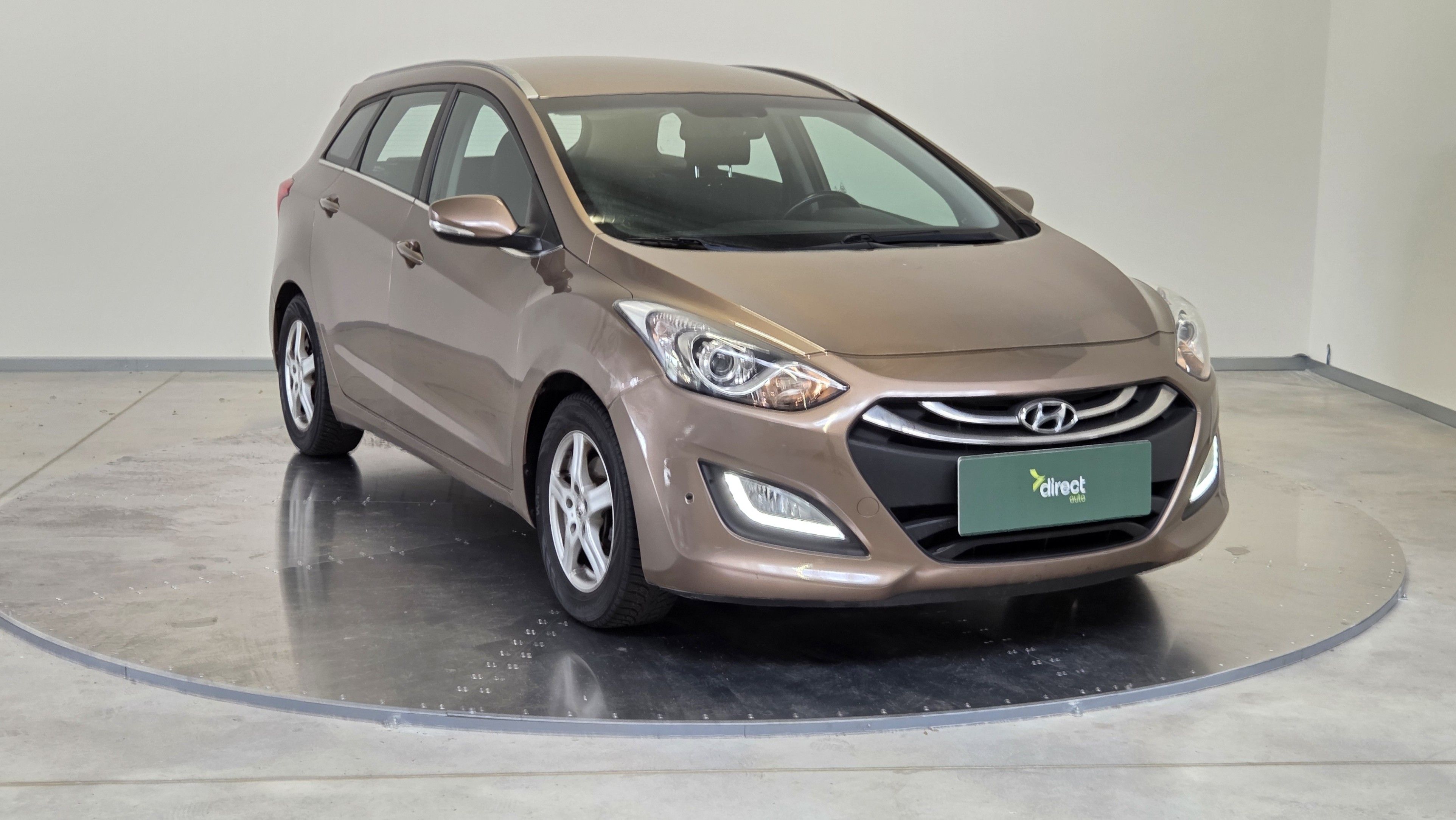 Hyundai i30, 1.6 MPI 88kW CVVT Weekend - fotka 2