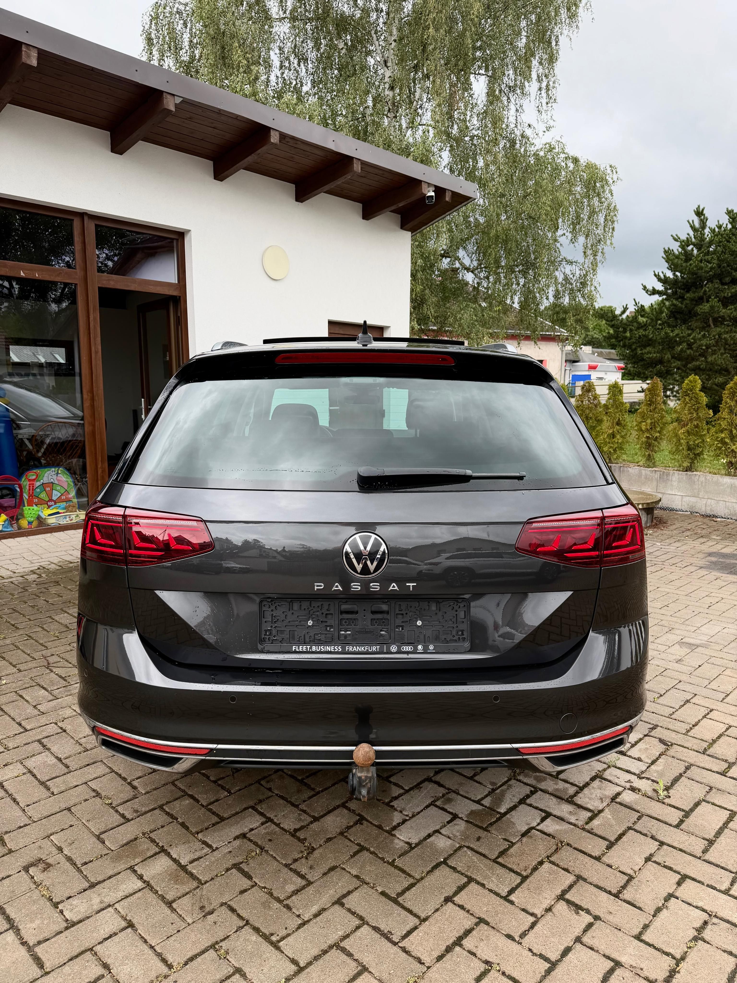 Volkswagen Passat, 2.0 TDI 147 kW MATRIX TAŽNÉ - fotka 6