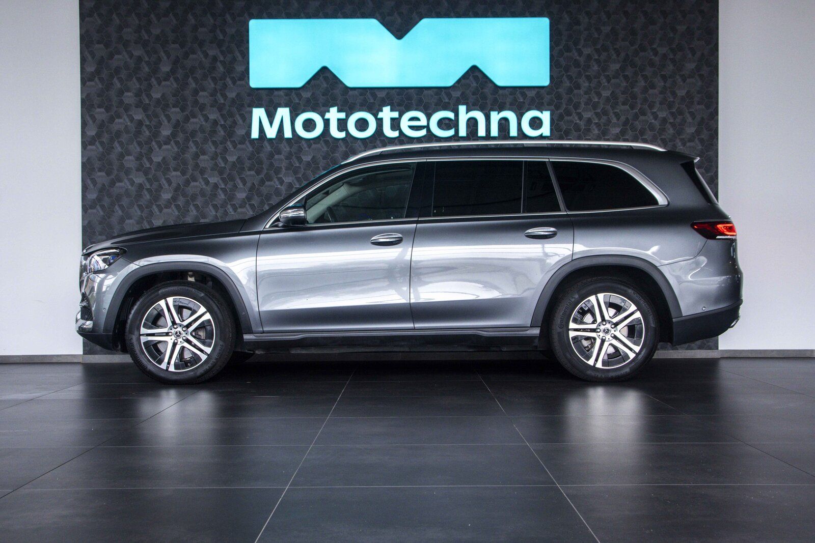 Mercedes-Benz GLS, 400 d 4MATIC - fotka 2
