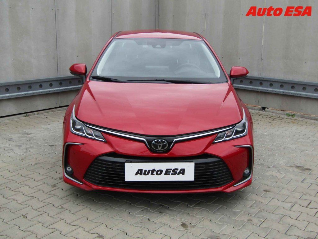 Toyota Corolla, 1.6 VVT-i,ČR - fotka 2