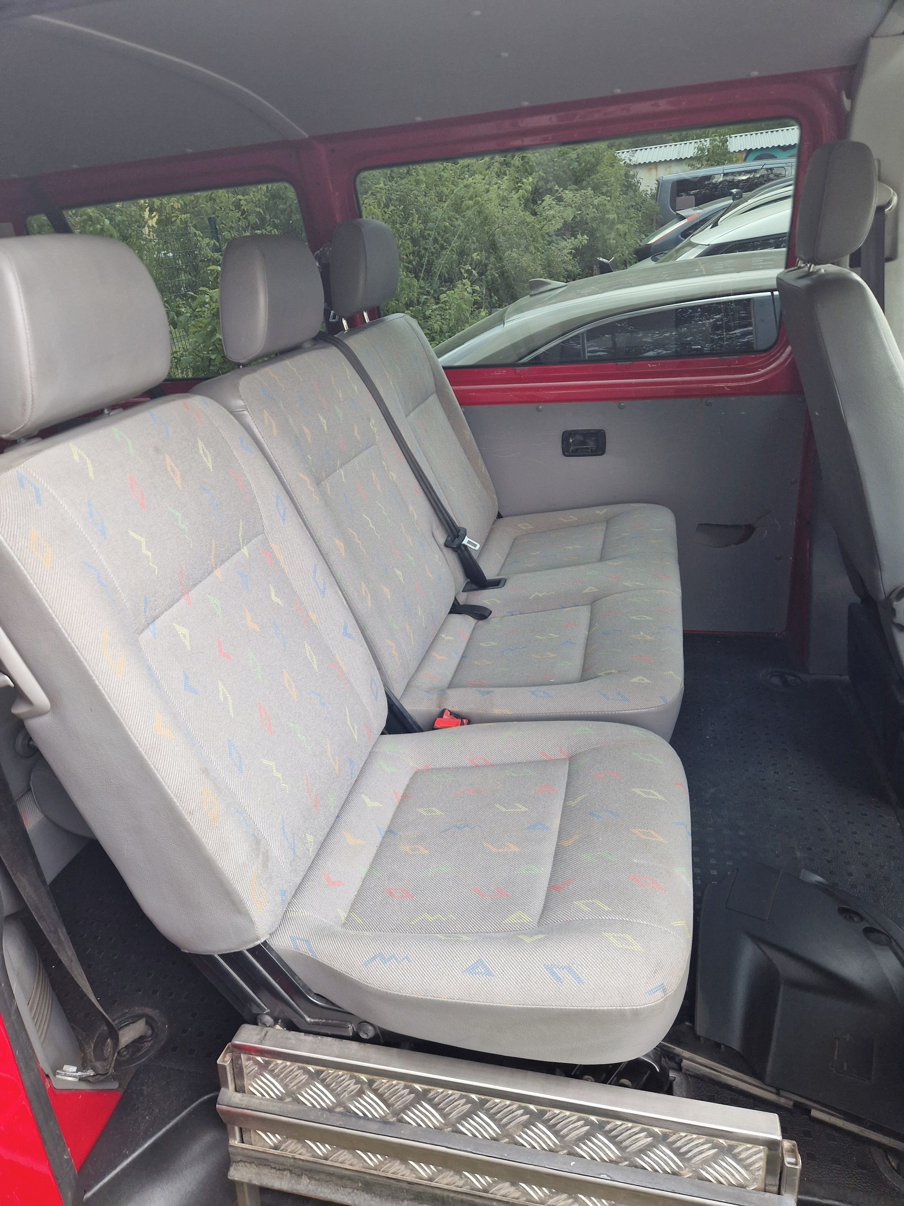 Volkswagen Transporter, 1.9 TDI 62KW - fotka 4