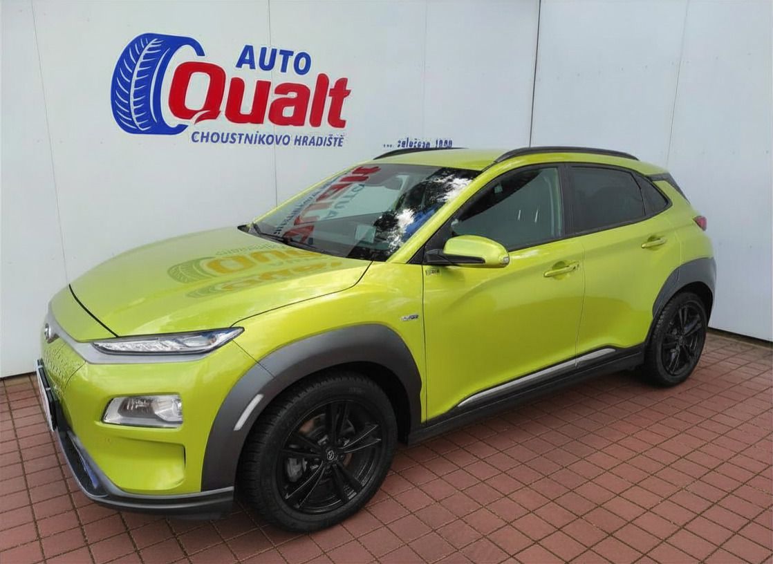Hyundai Kona, 64 kWh 150 kW PREMIUM TEPELKO