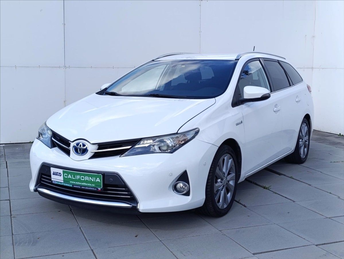 Toyota Auris, 1,8 i HYBRID AT KAMERA NAVI - fotka 2