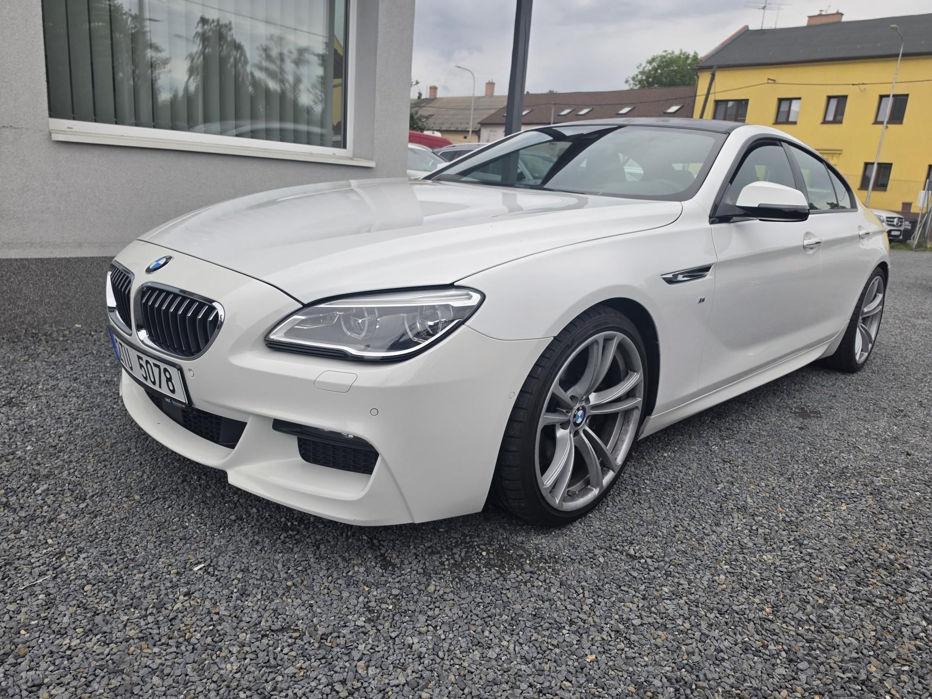 BMW Řada 6, 640XD M-Paket Led F1 Bose - fotka 2