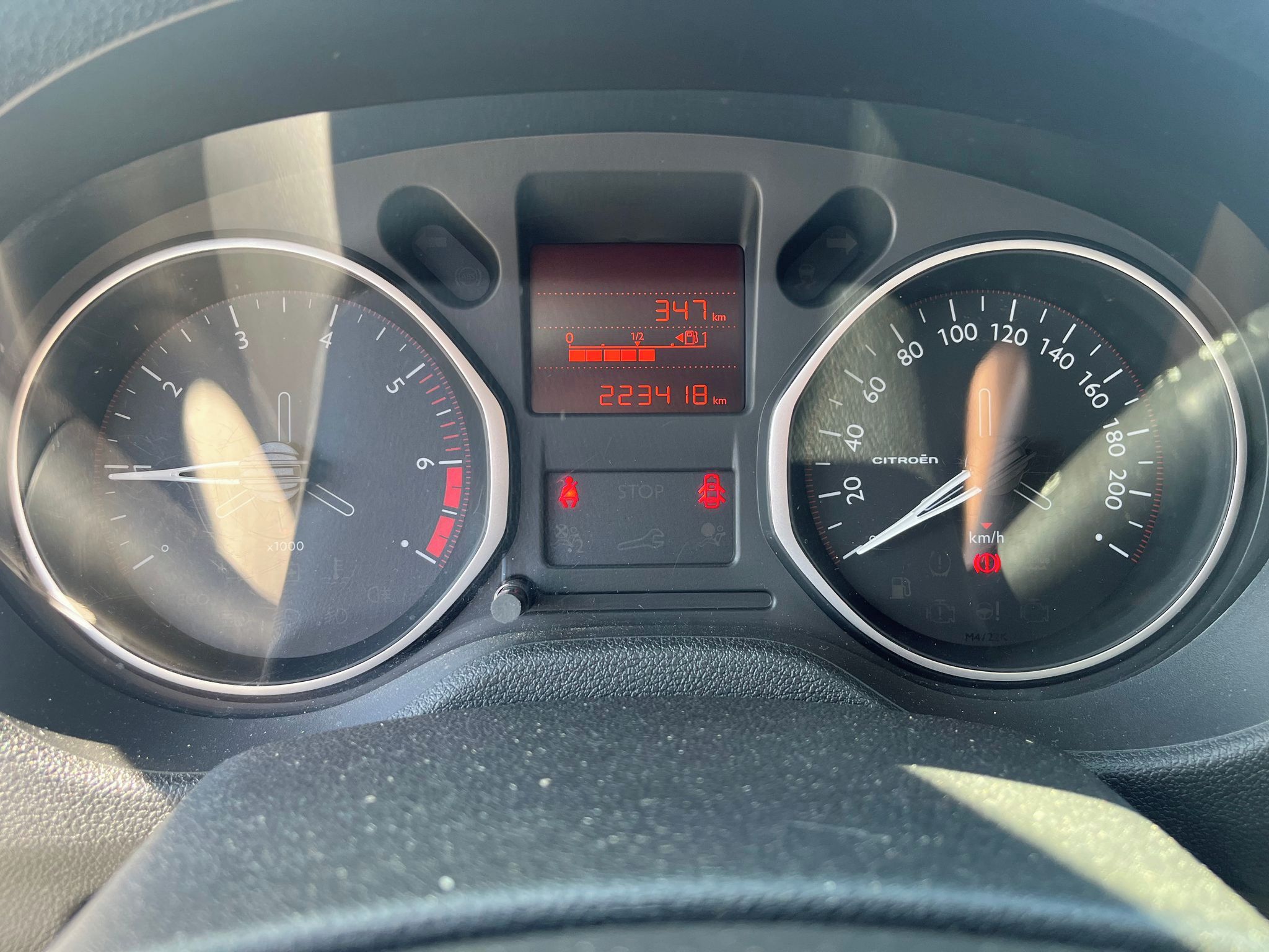 Citroën C-Elysée, 1.2 PureTech/61kW Feel - fotka 4