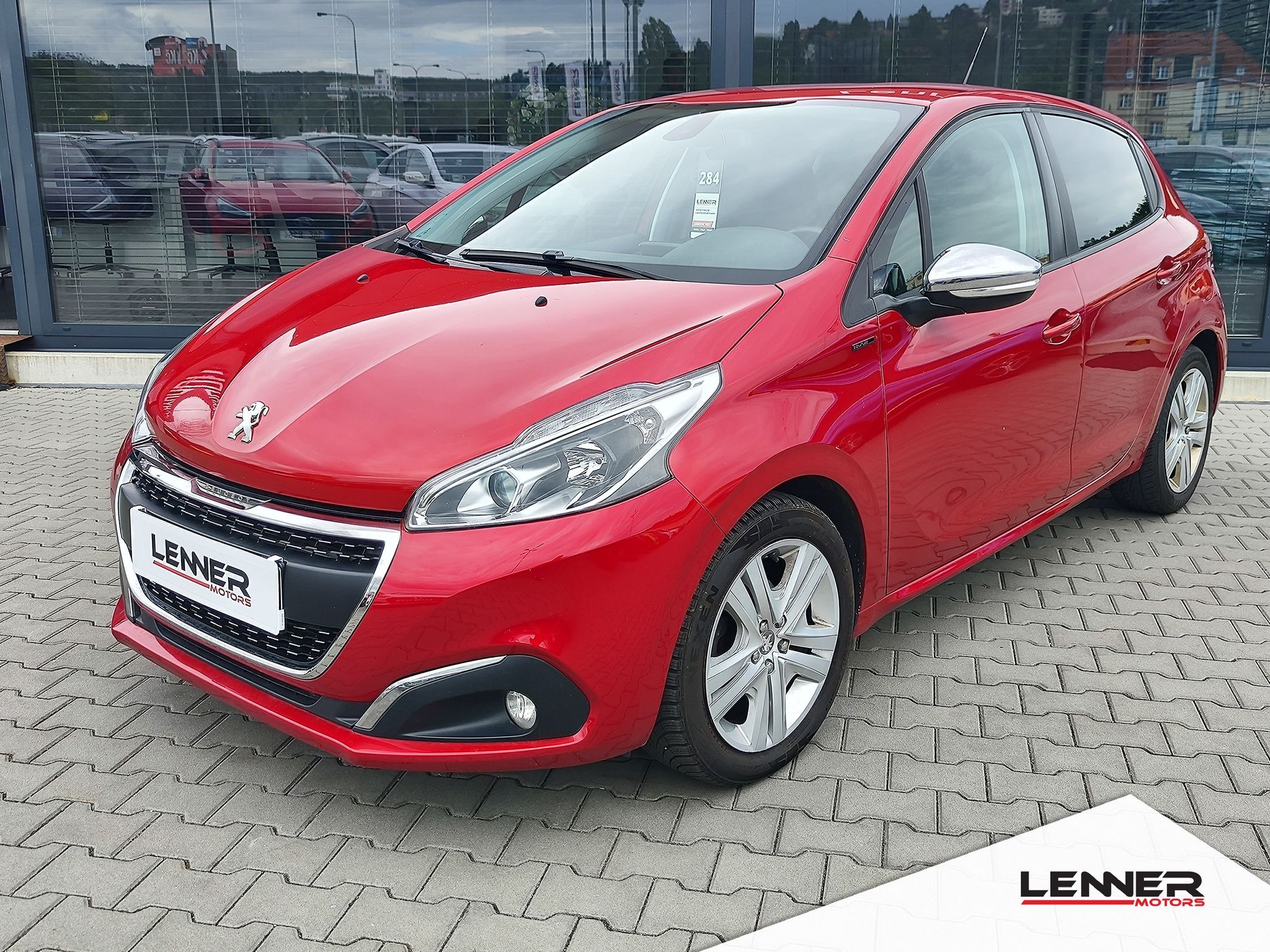 Peugeot 208, 1.2 PureTech/61kW SIGNATURE