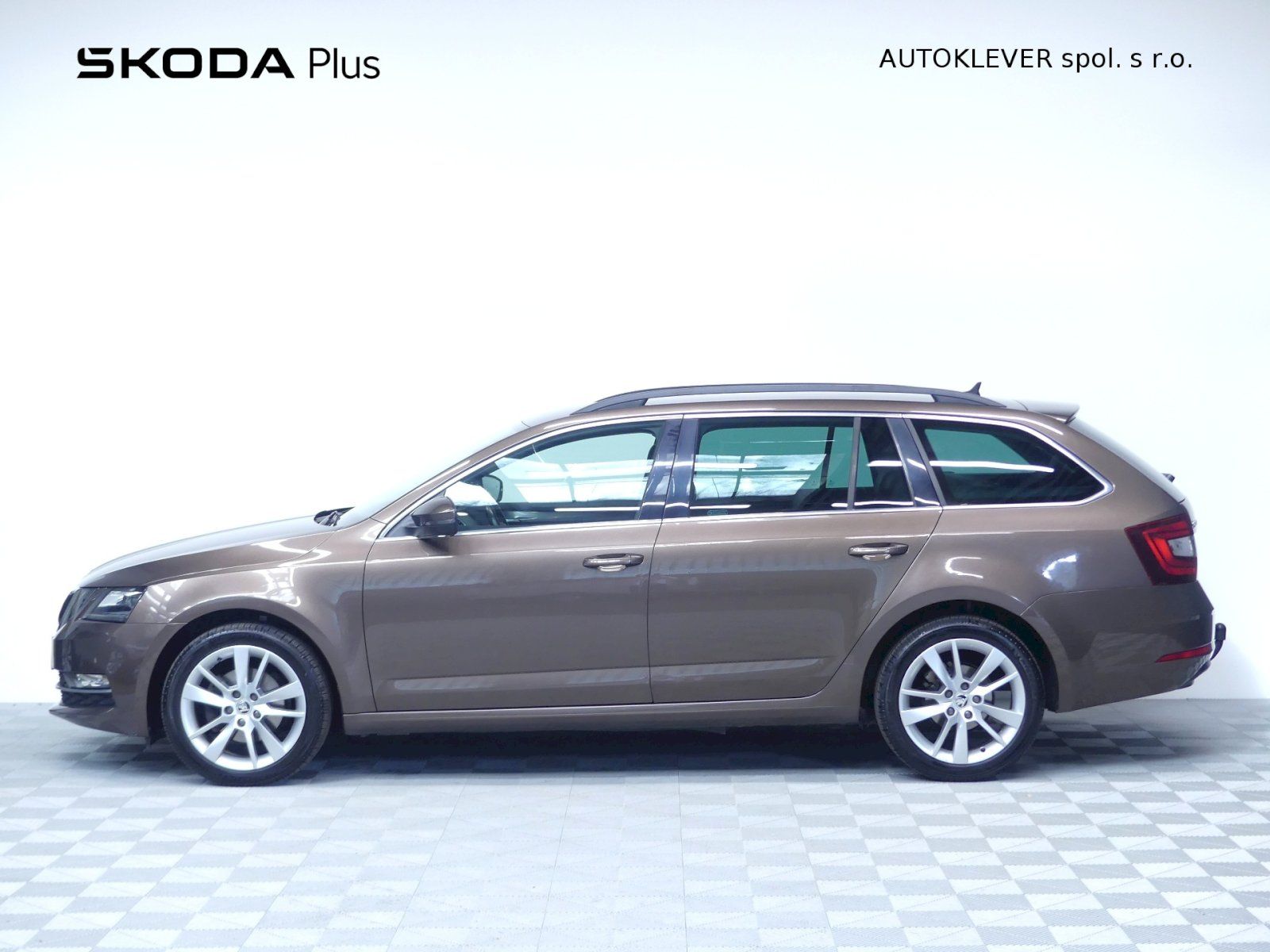 Škoda Octavia, Style Plus DSG 1.0TSI 85kW Com - fotka 3