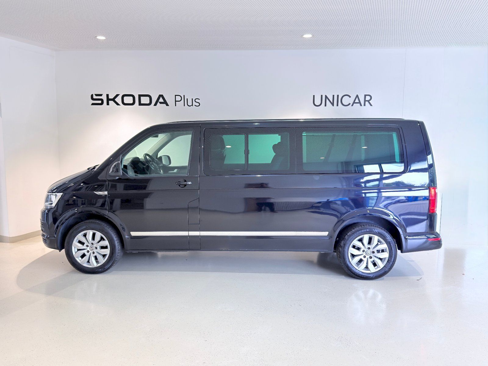 Volkswagen Caravelle, Long Comfortline 2.0 TDI / 110 - fotka 3