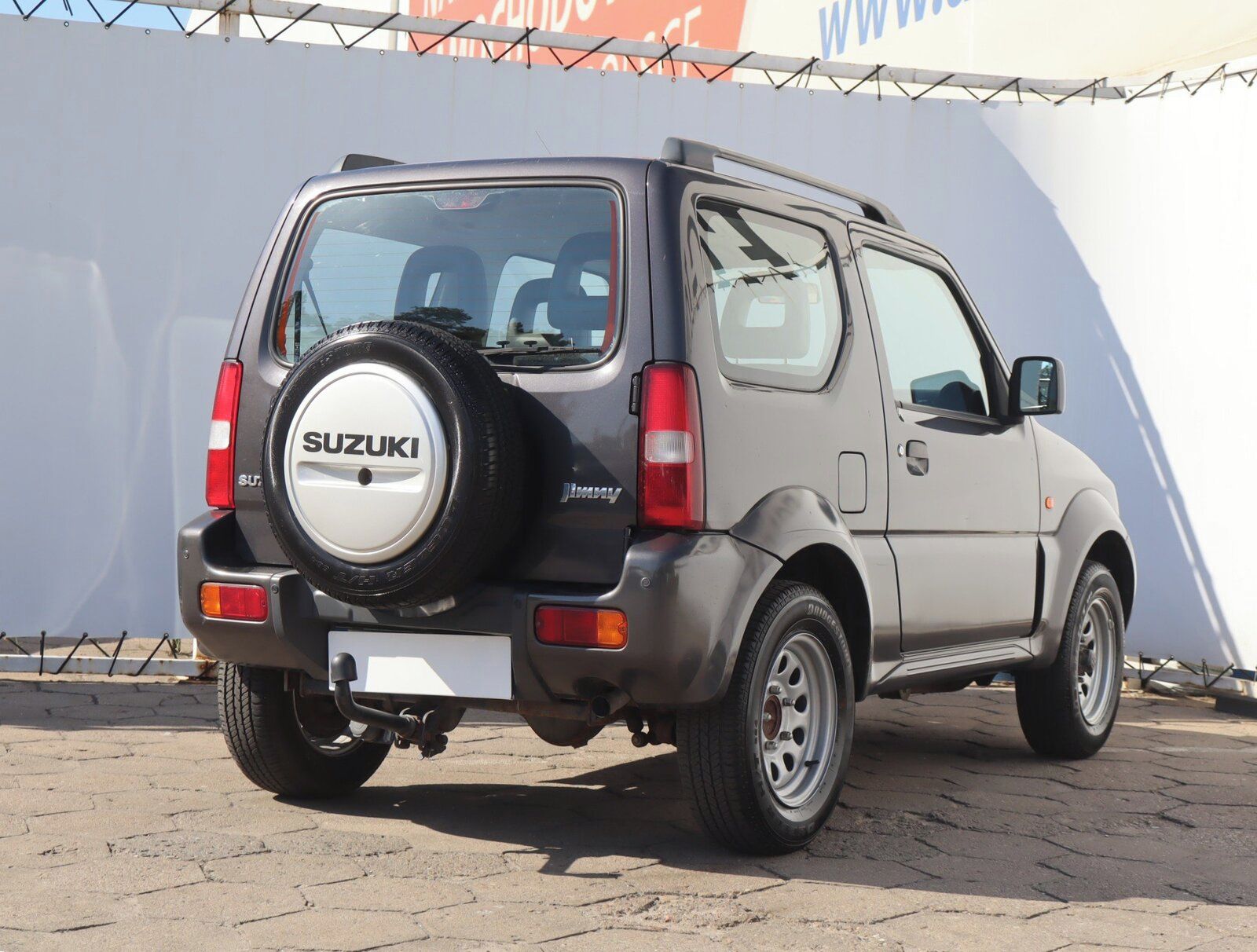 Suzuki Jimny, 1.3 16V, 4X4, Vyhř. sedaček - fotka 5