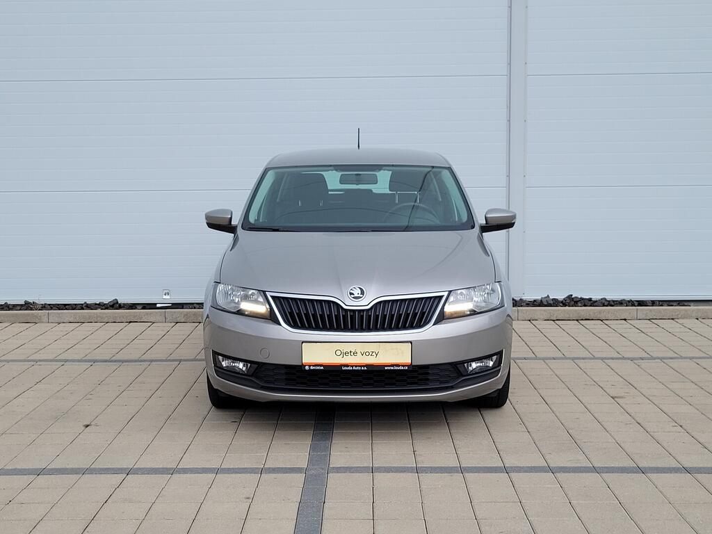 Škoda Rapid, Ambition Plus 1.0 TSI 70 kW - fotka 2