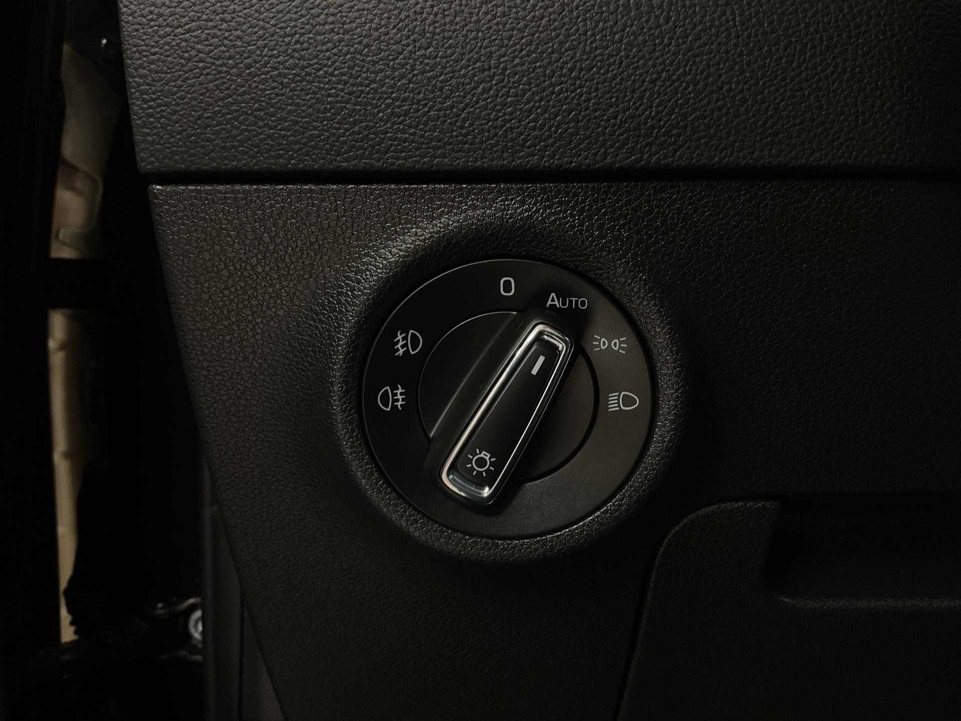 Škoda Karoq, 2.0 TDI 110 kW Style - fotka 6
