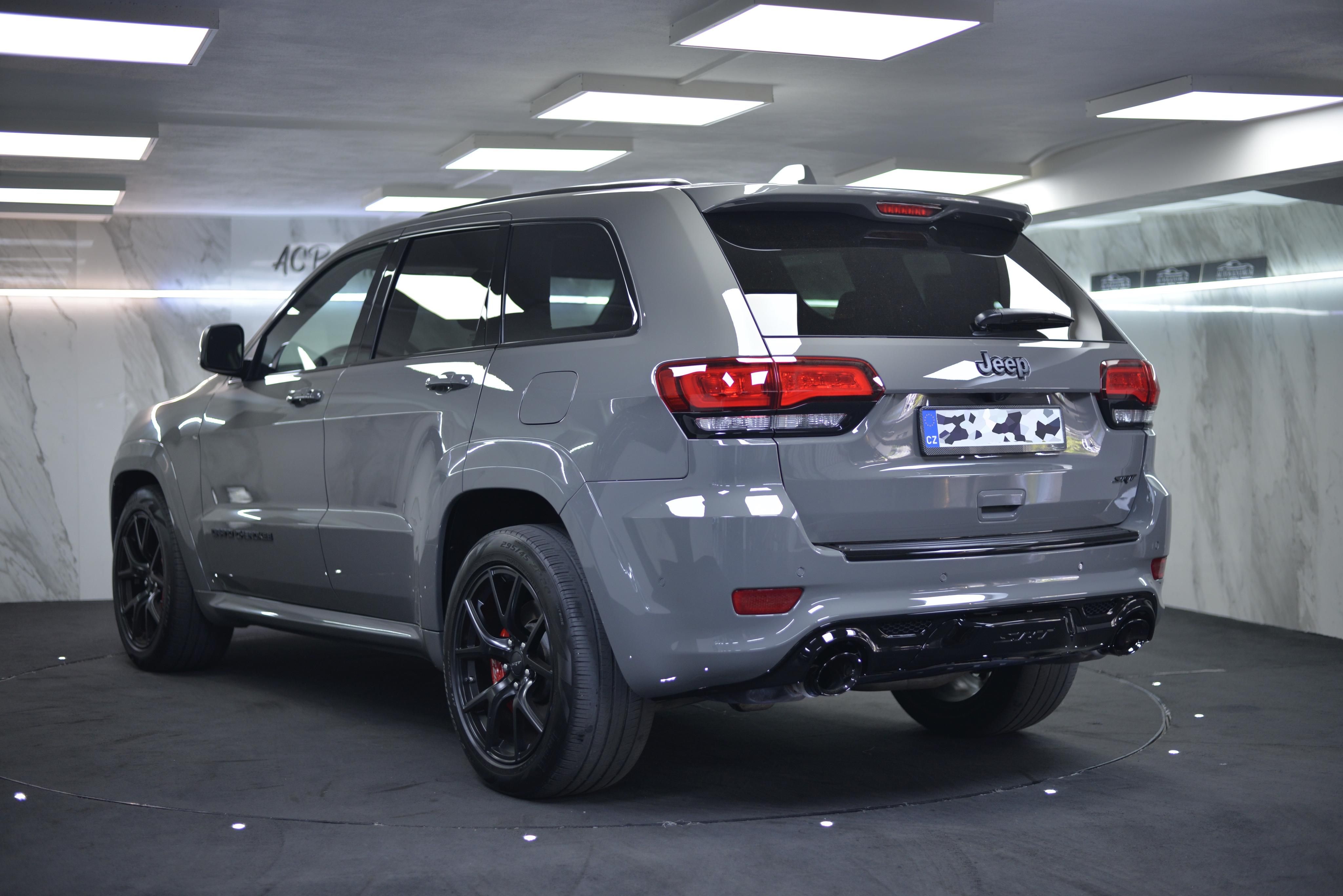 Jeep Grand Cherokee, Grand Cherokee SRT - fotka 3