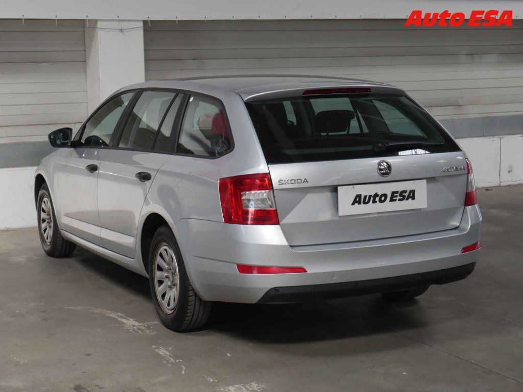 Škoda Octavia, 1.6 TDi - fotka 4