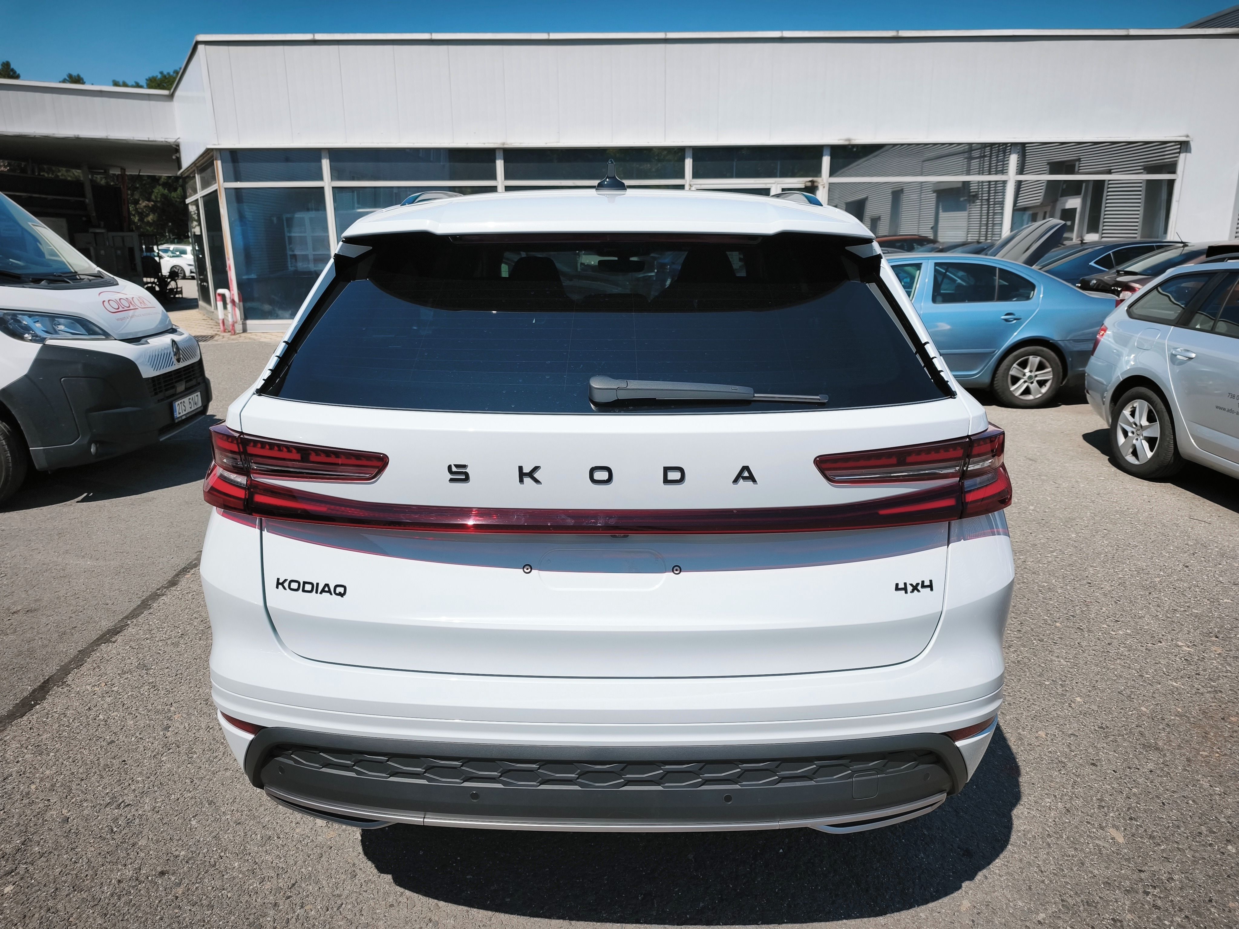 Škoda Kodiaq, Sportline 2,0TDI 142kW 4x4 - fotka 4