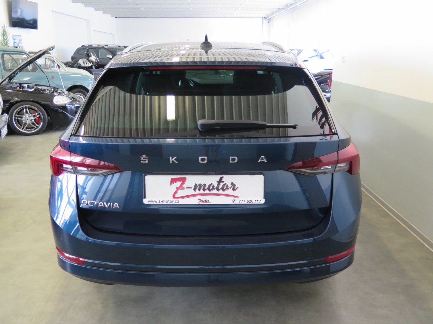 Škoda Octavia, 2.0TDI,klima,výhřev,kamera,taž - fotka 3