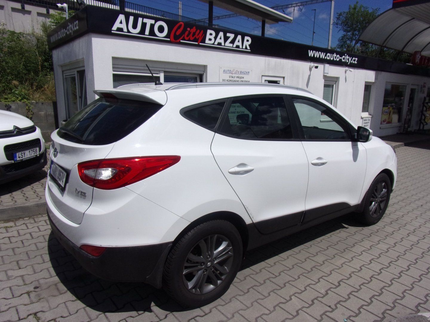 Hyundai ix35, 2,0i automat,ČR - fotka 2