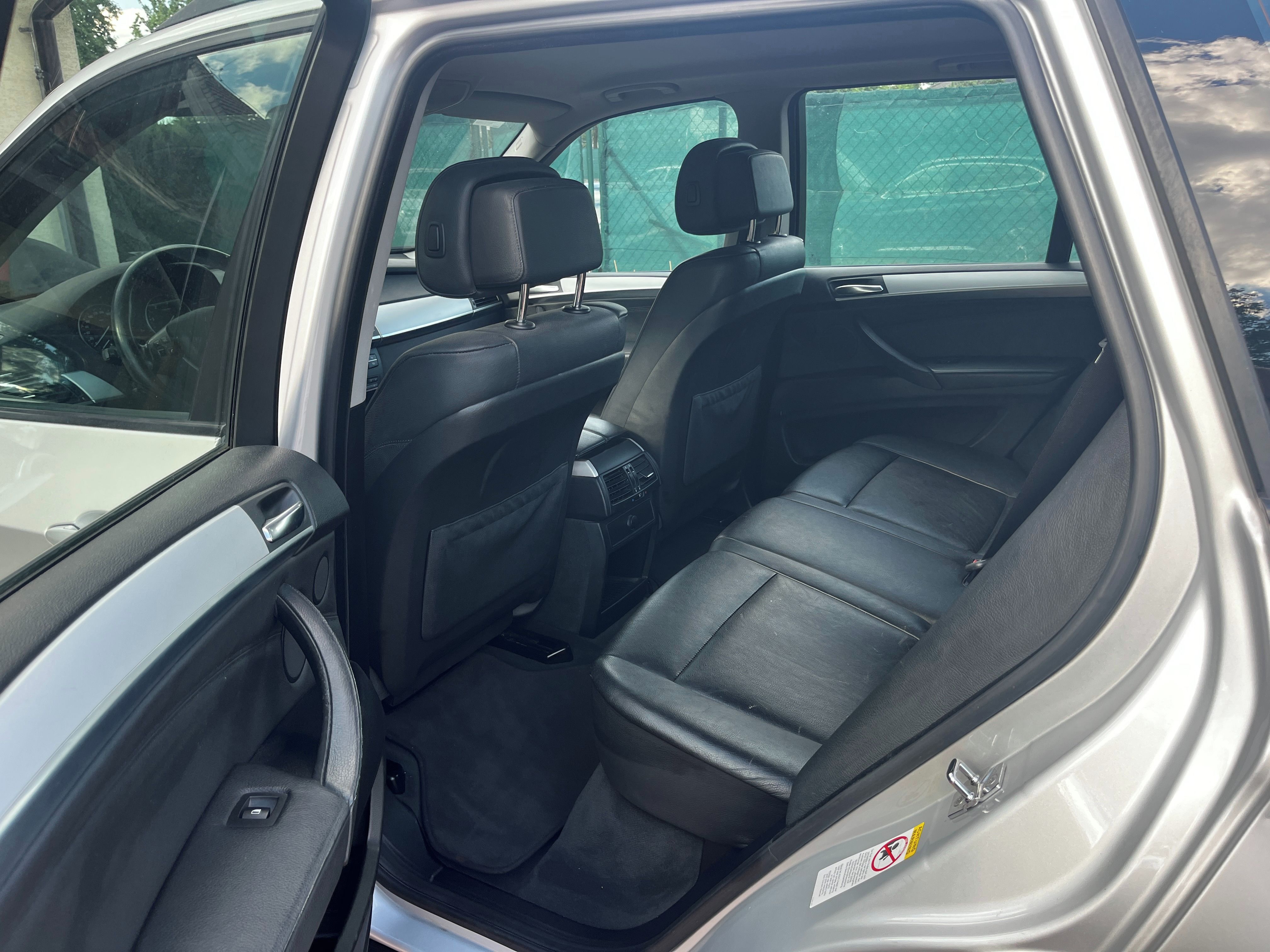 BMW X5, 3.0D, 173KW, ČR, 1maj - fotka 5