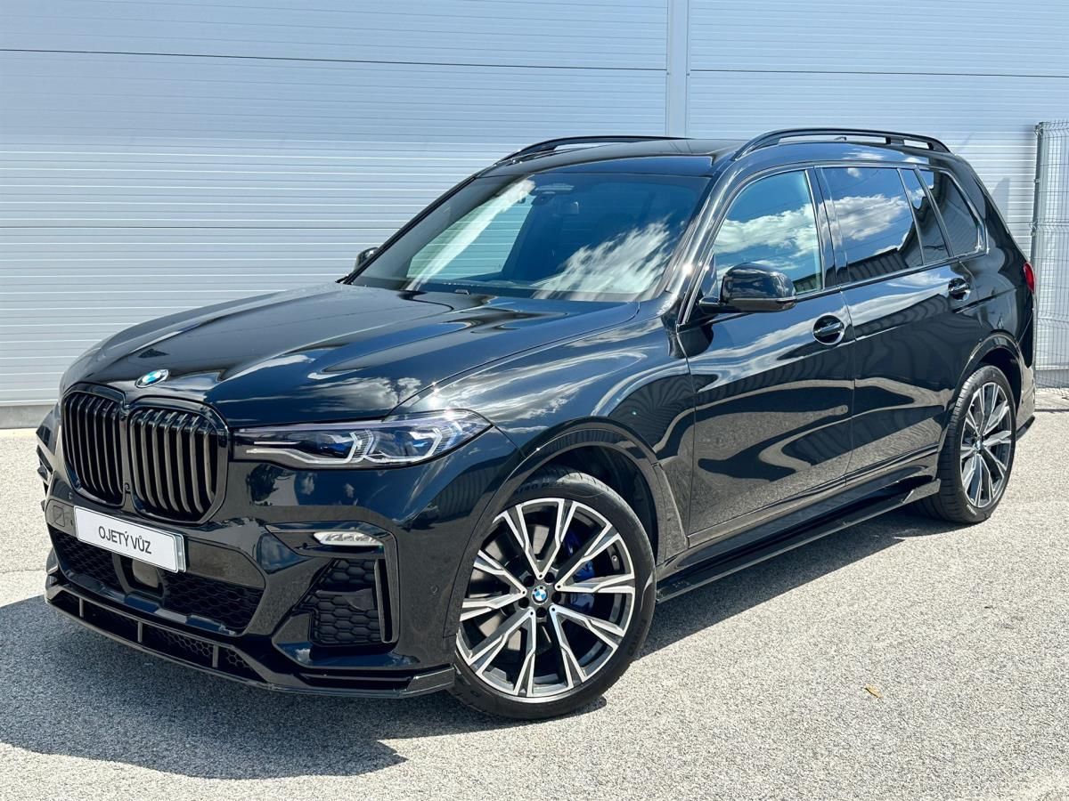 BMW X7, M50i