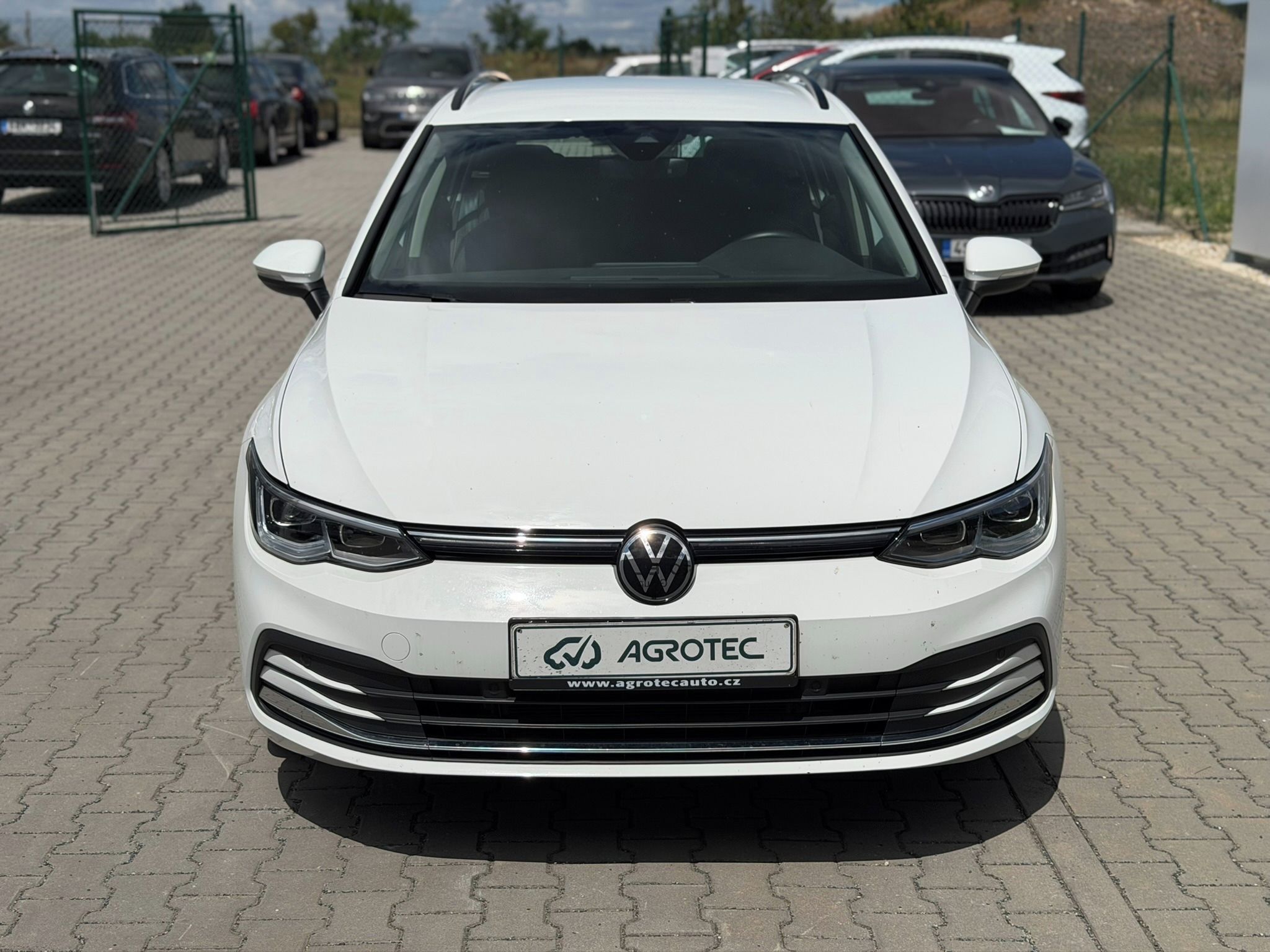 Volkswagen Golf, 2.0 TDI 110kW Style Combi - fotka 2