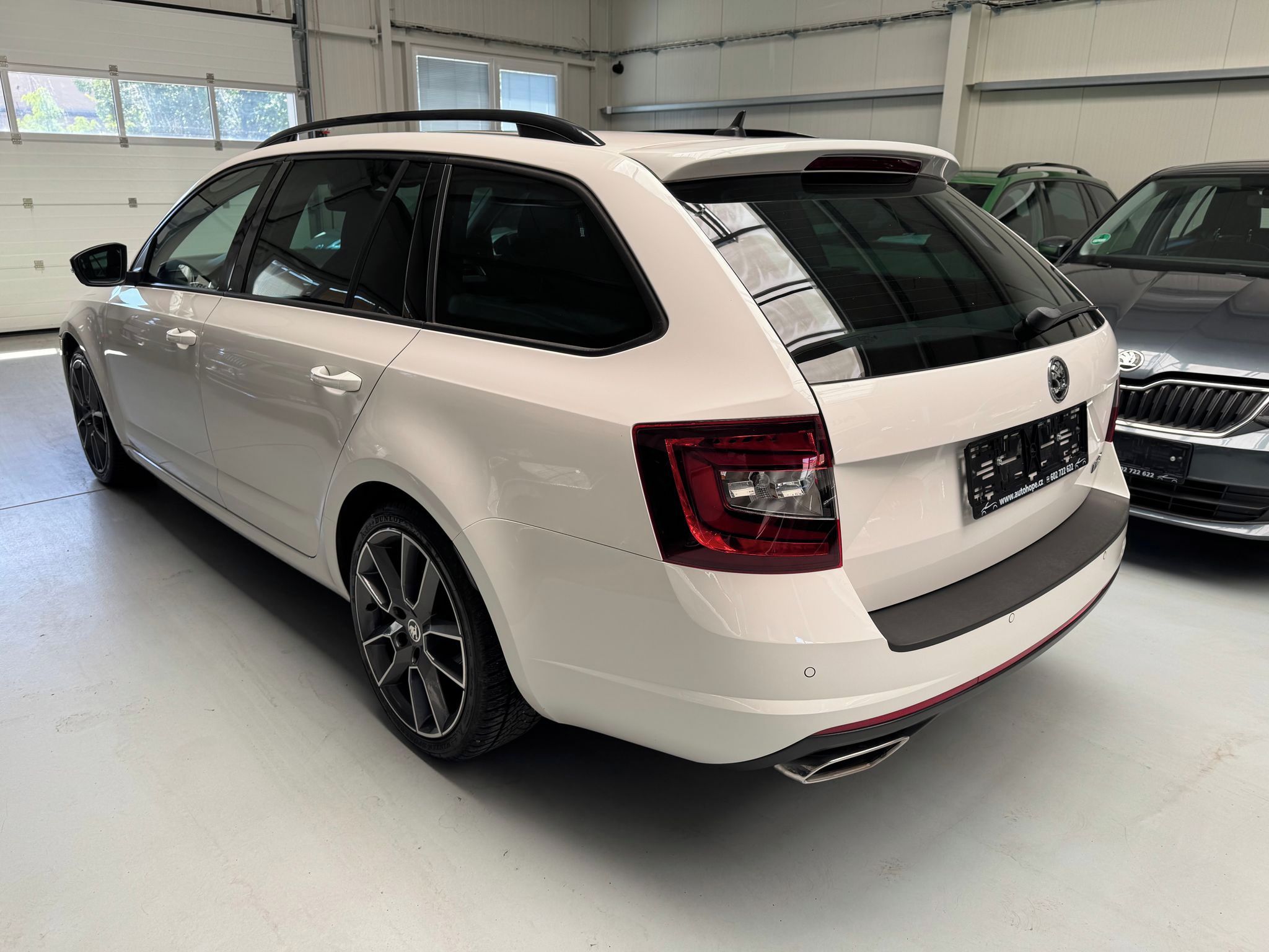 Škoda Octavia, combi RS 2.0 TDI DSG 4x4 - fotka 4