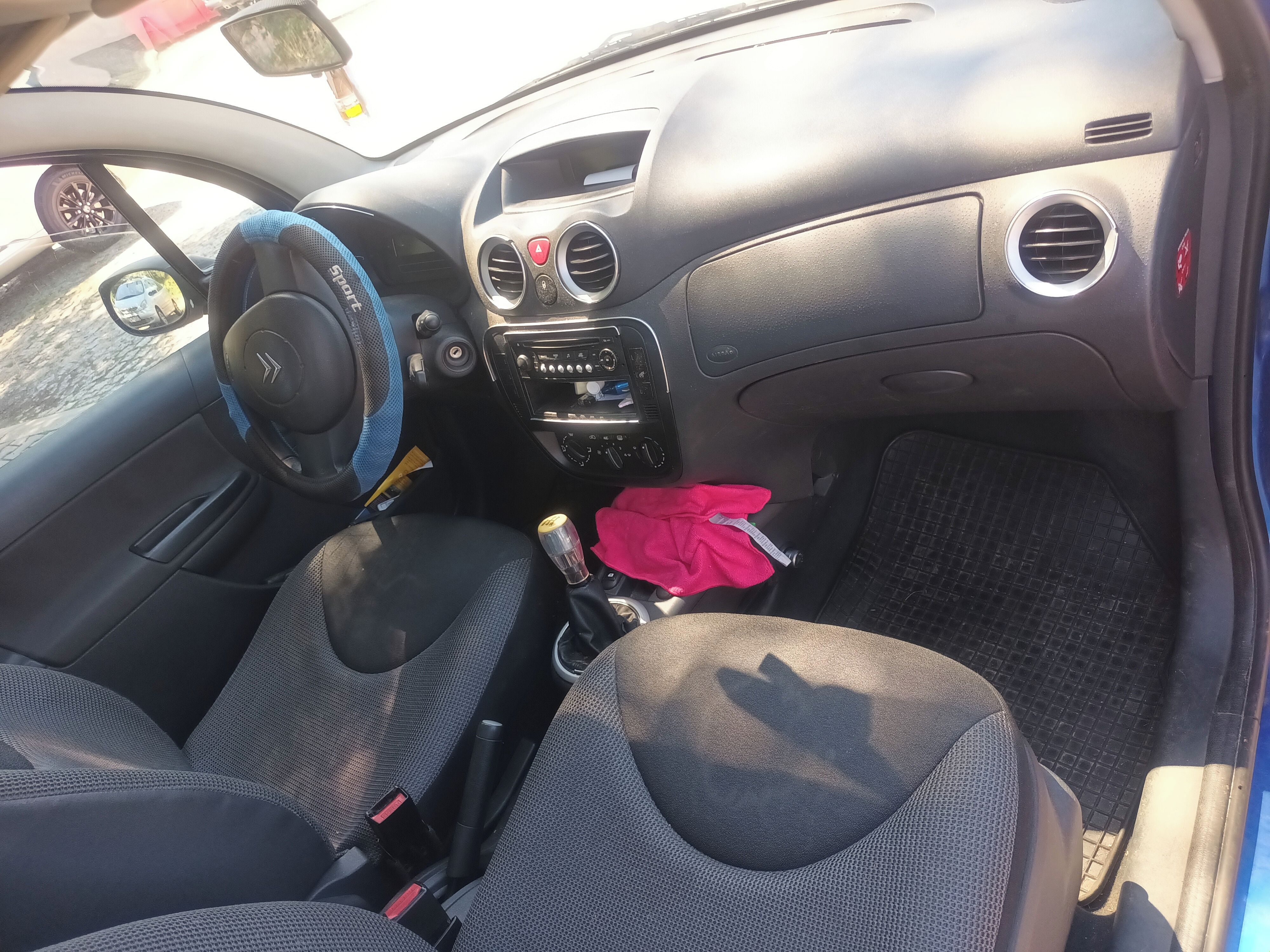 Citroën C3, 1.4 HDi udržovaný a osvědčený - fotka 3