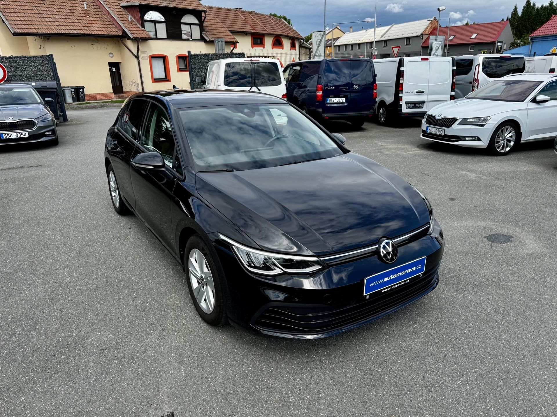 Volkswagen Golf, 1.0 TSI 81 KW LIFE - CZ - DPH - fotka 4
