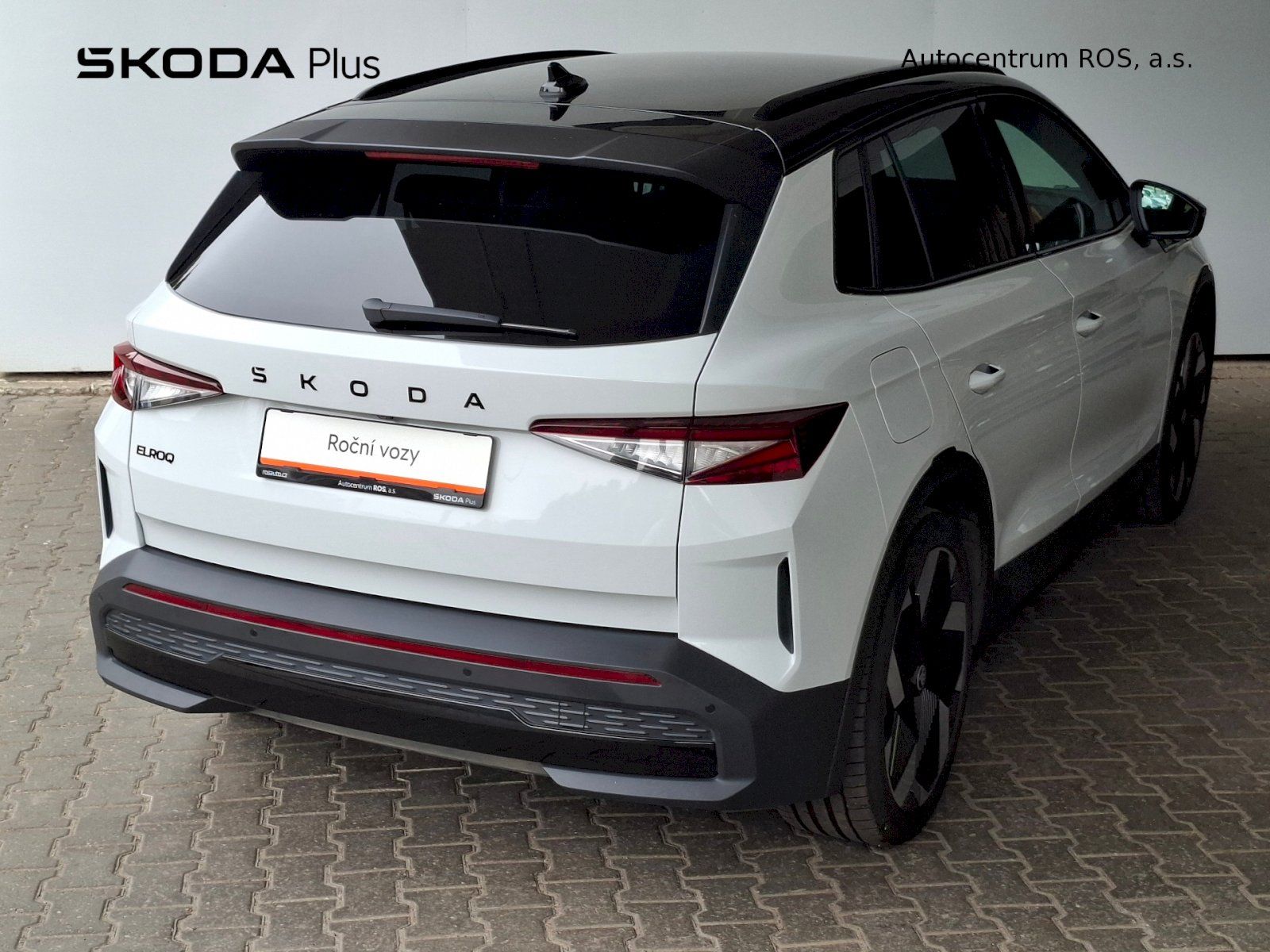 Škoda Elroq, 84 KWH RS 250 KW 4X4 - fotka 2