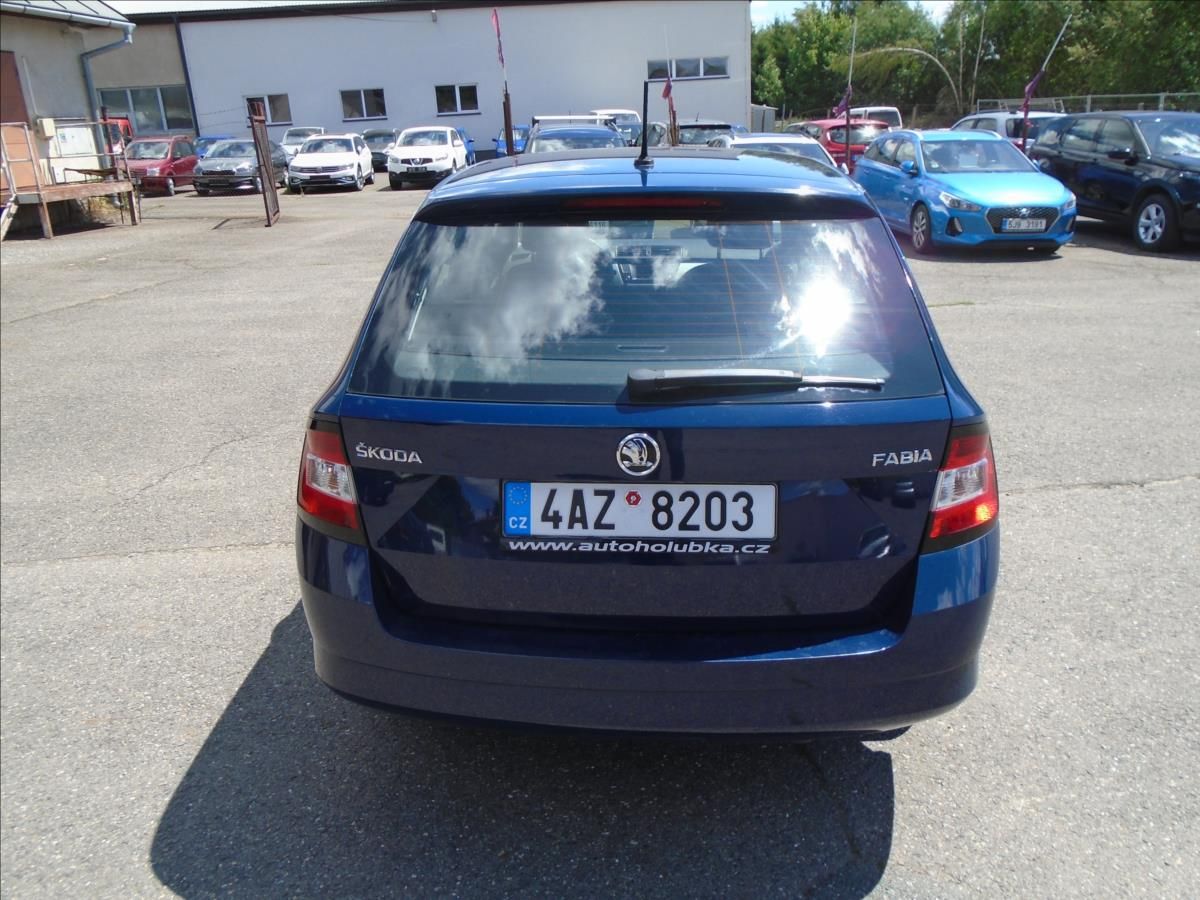Škoda Fabia, 1,0 - fotka 5
