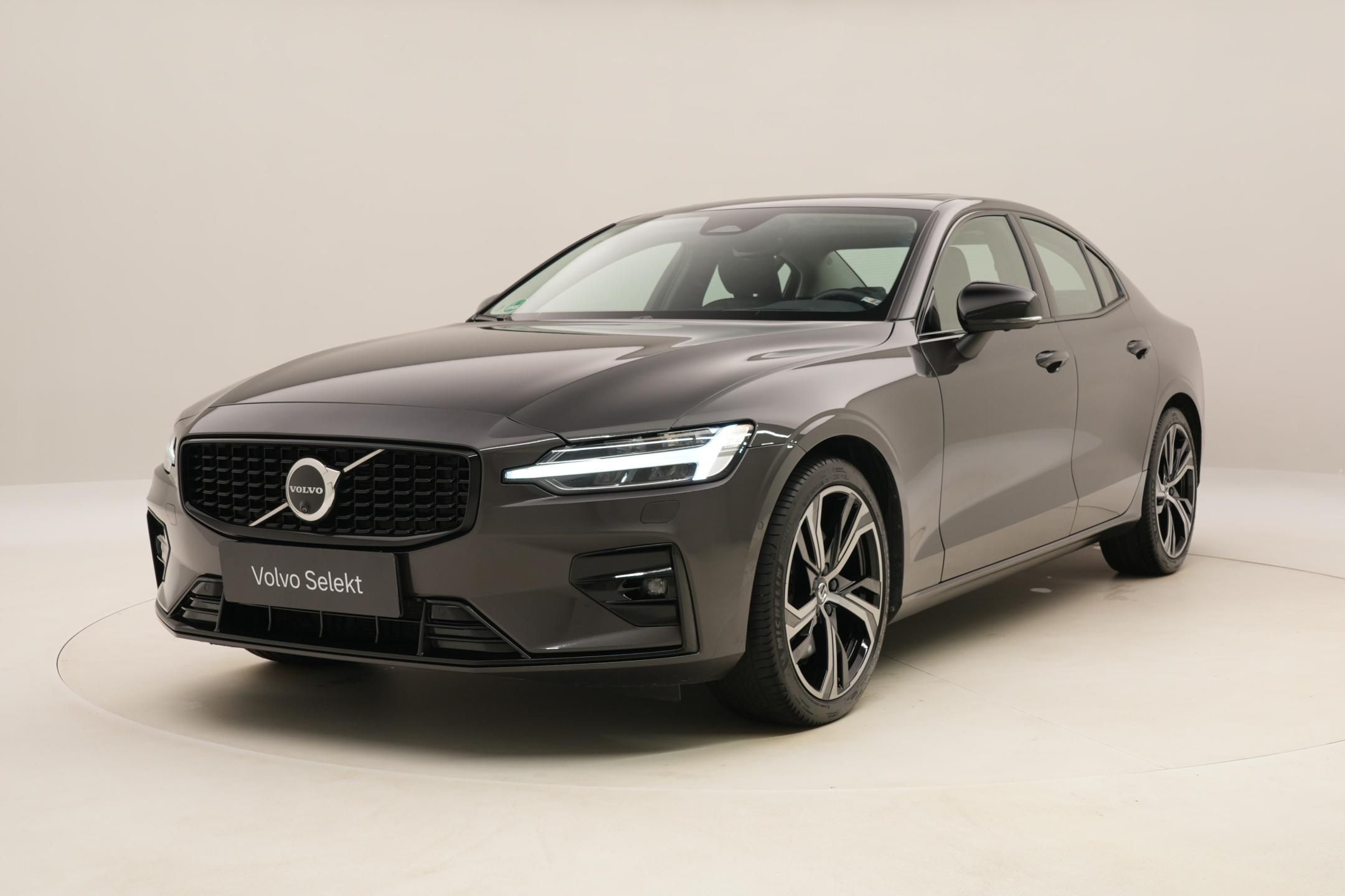 Volvo S60, B5 AWD DARK ULTIMATE AUT CZ