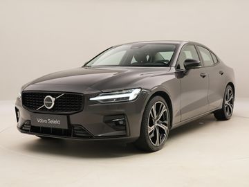B5 AWD DARK ULTIMATE AUT CZ