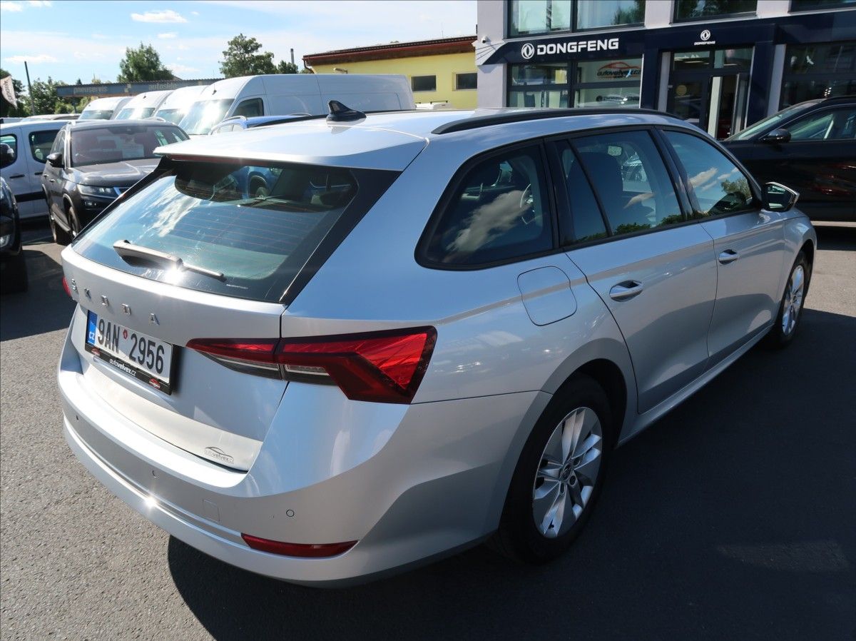 Škoda Octavia, 2,0 TDi,1majČR,Serv.kn.,DPH - fotka 3
