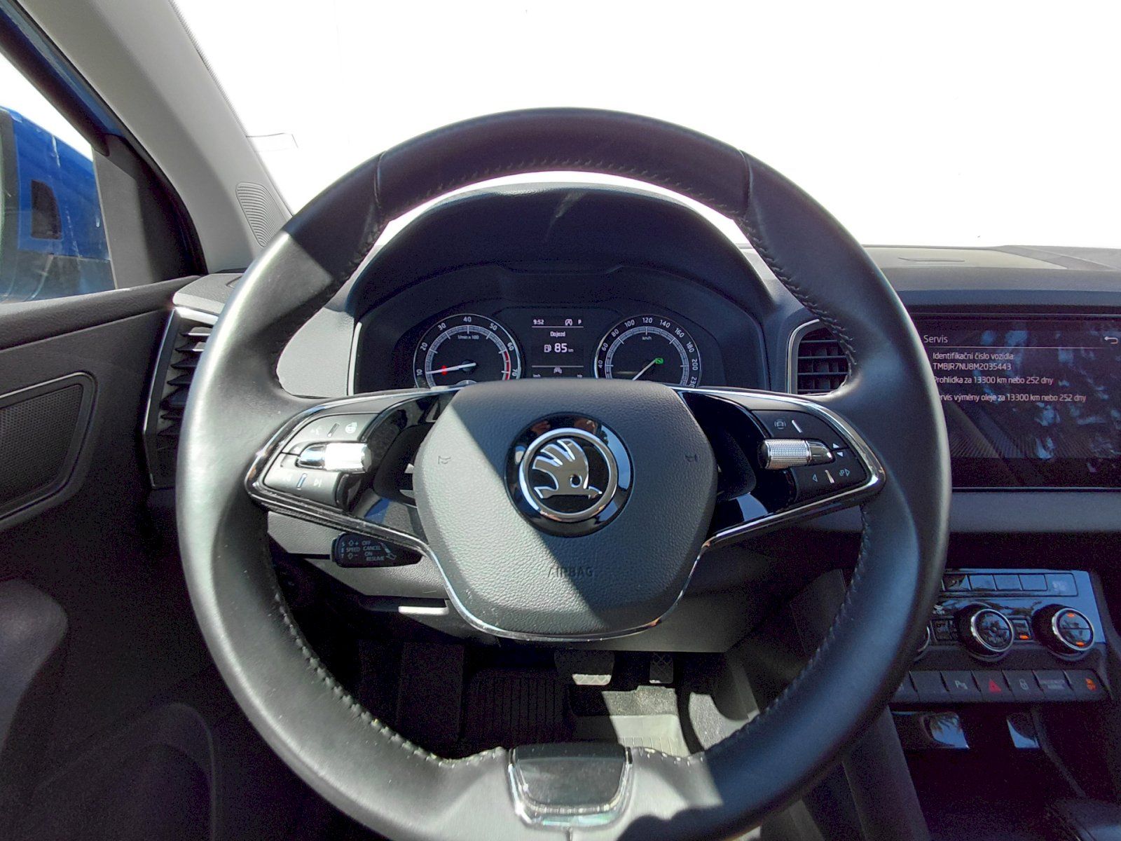Škoda Karoq, 1.5 TSI 110 kW Ambition 125 LE - fotka 5