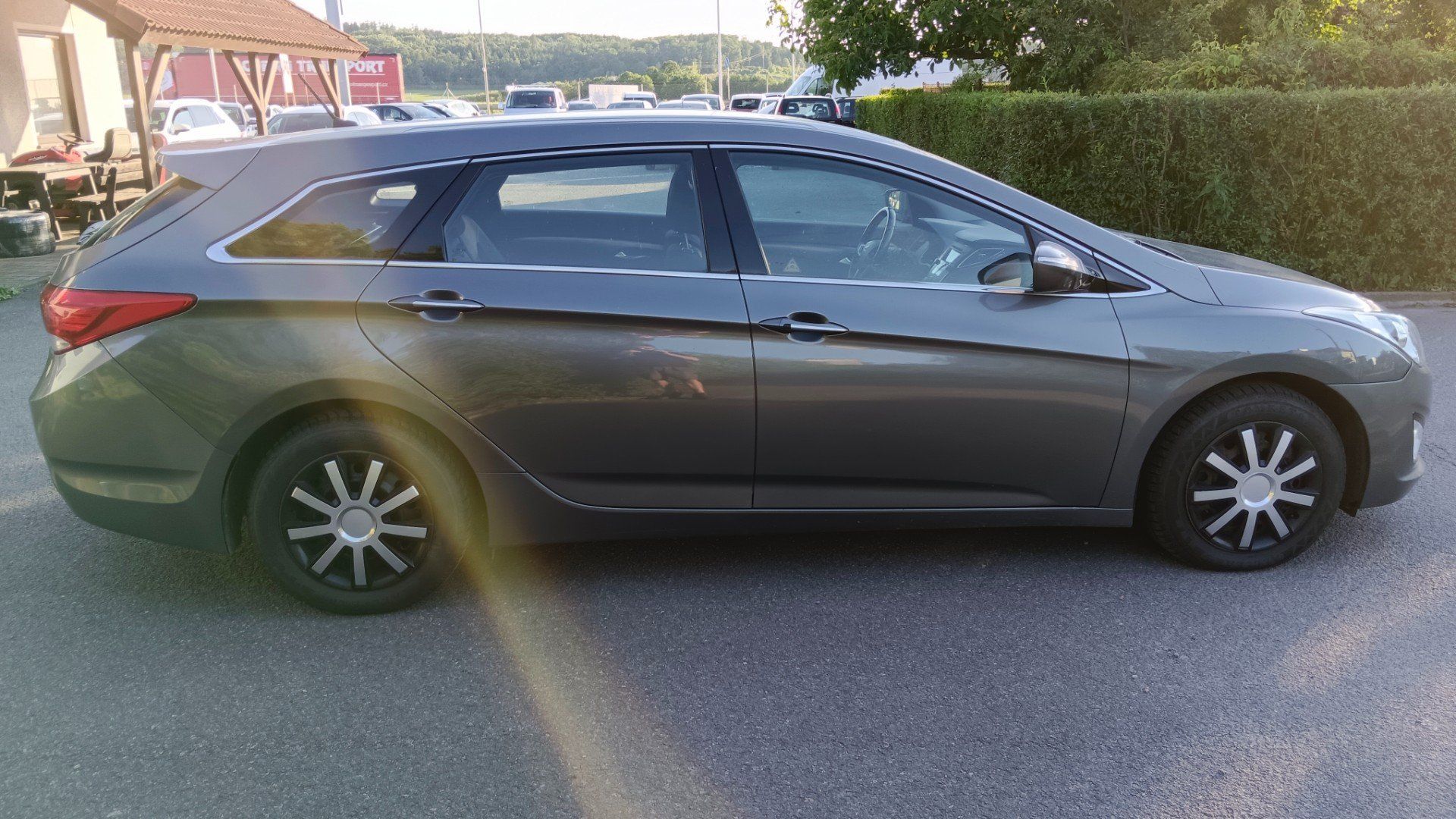 Hyundai i40, 1.7 D 100KW - fotka 2