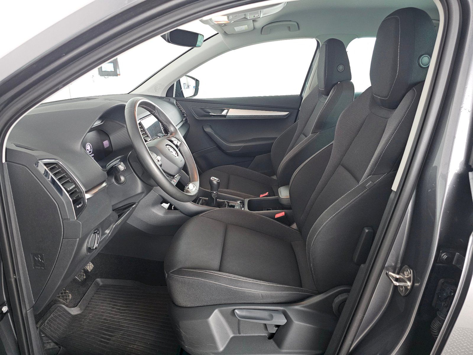Škoda Karoq, 1.5TSi 110kW AMBITION PLUS - fotka 6
