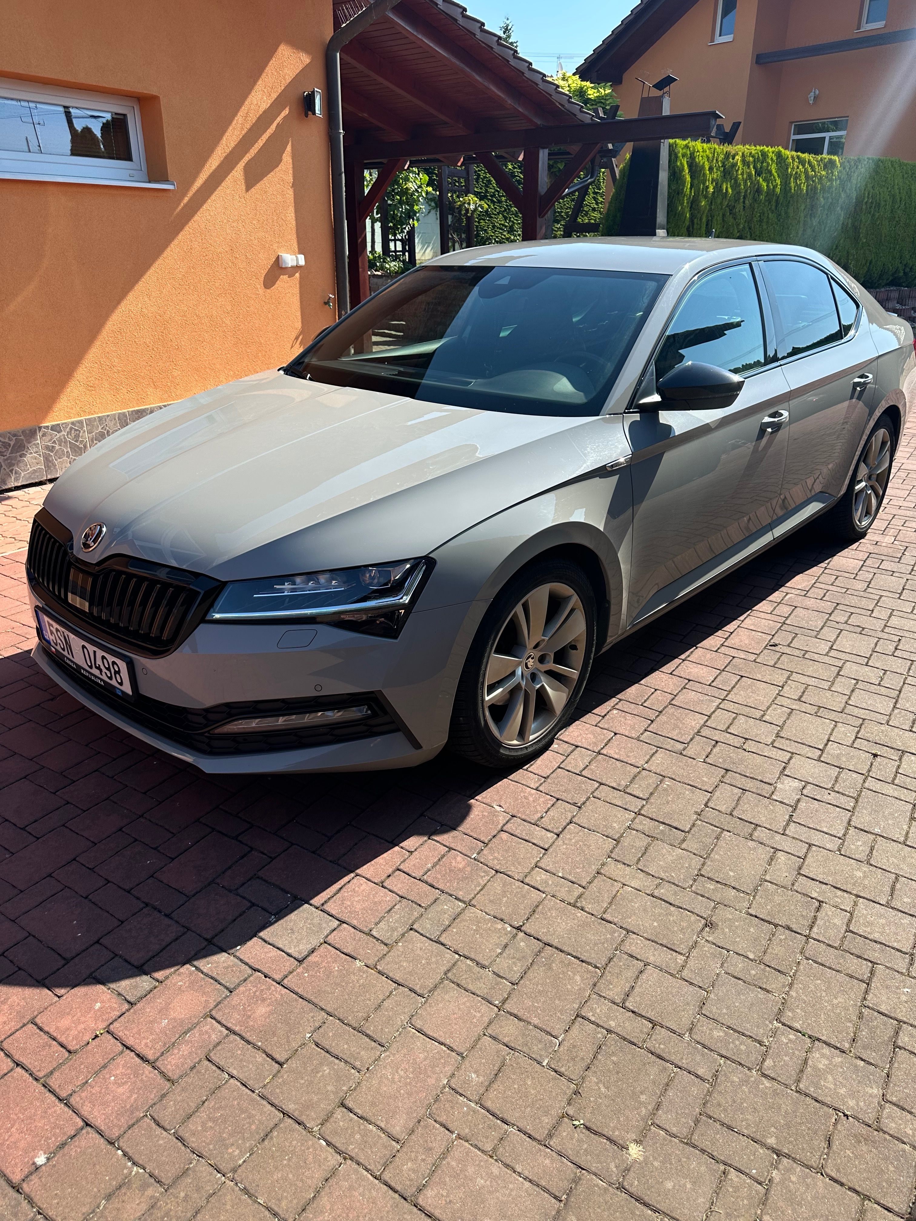 Škoda Superb, 2.0 TDI 147KW 4x4 - fotka 5