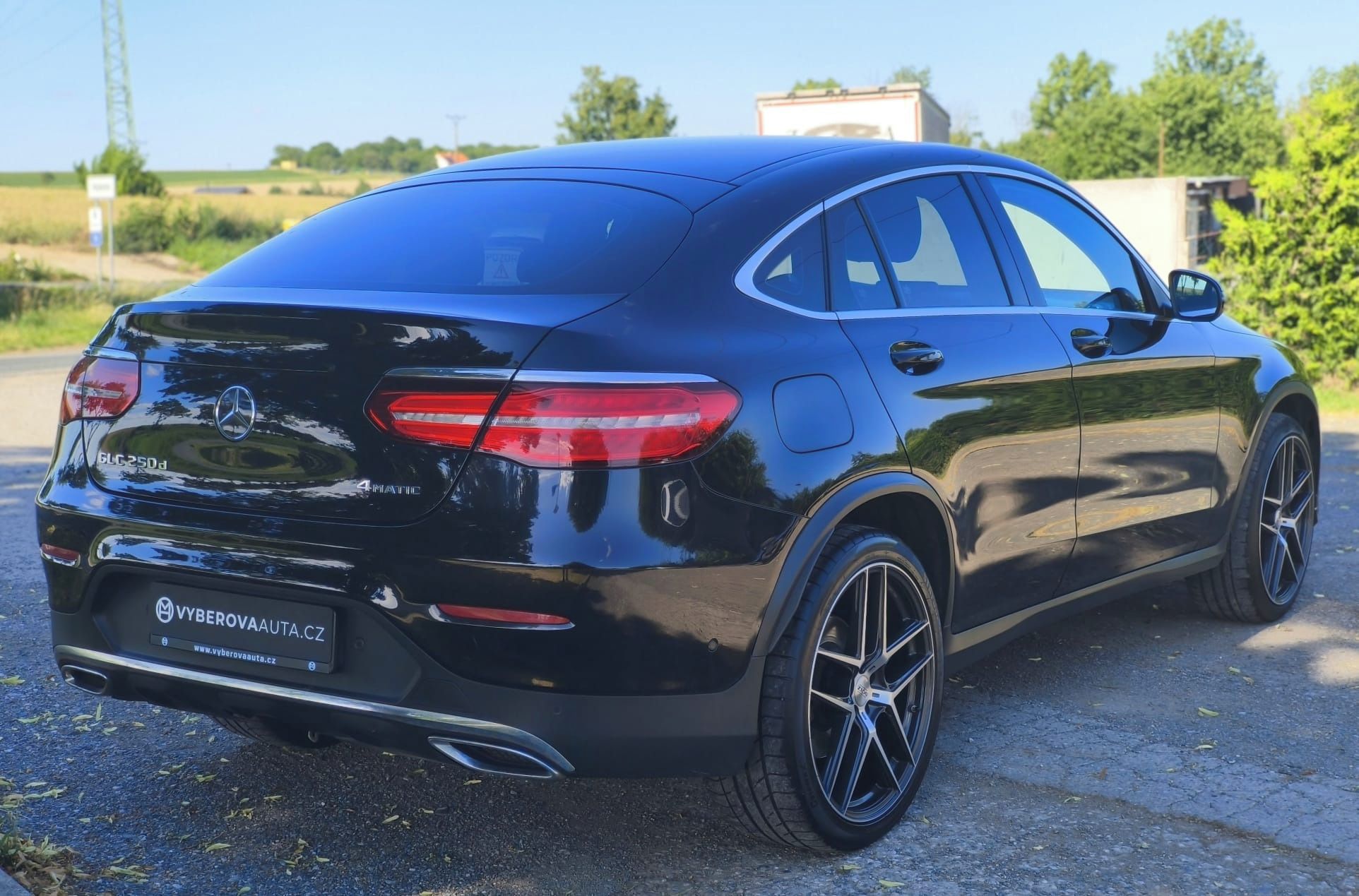 Mercedes-Benz GLC, Coupe 250d/ 4x4/ 2xALU/ Tažné/ - fotka 4