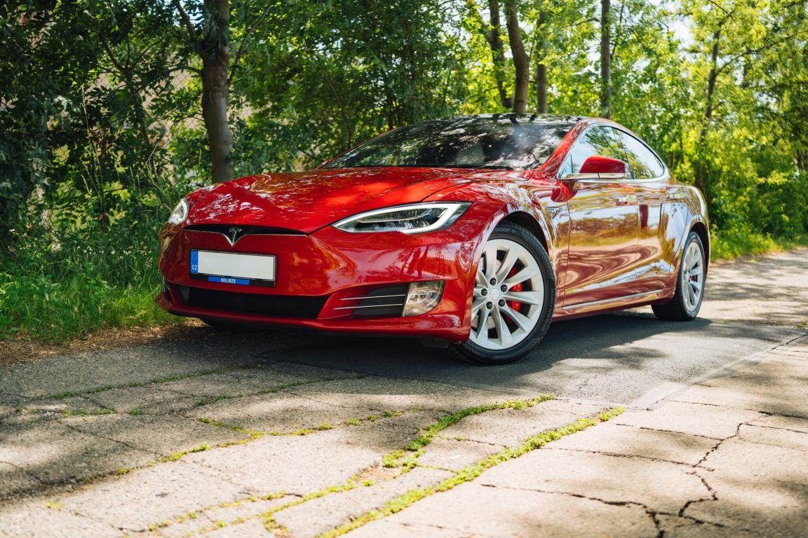 Tesla Model S, 100D - fotka 5
