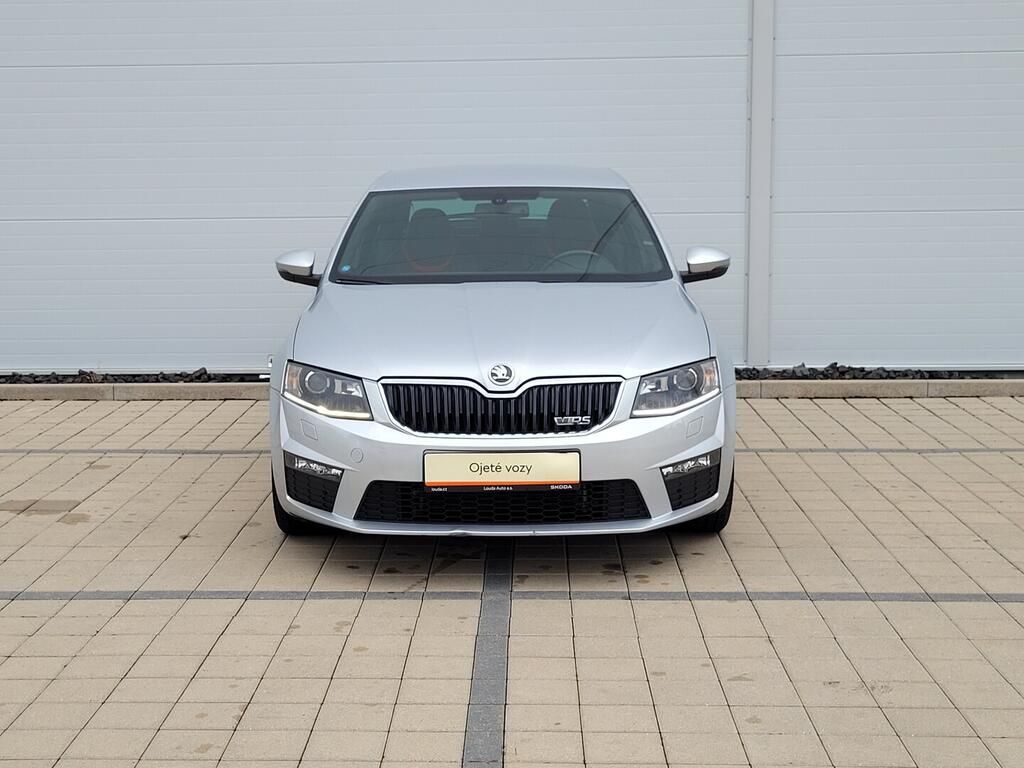 Škoda Octavia, RS 2.0 TDI 135 kW - fotka 2