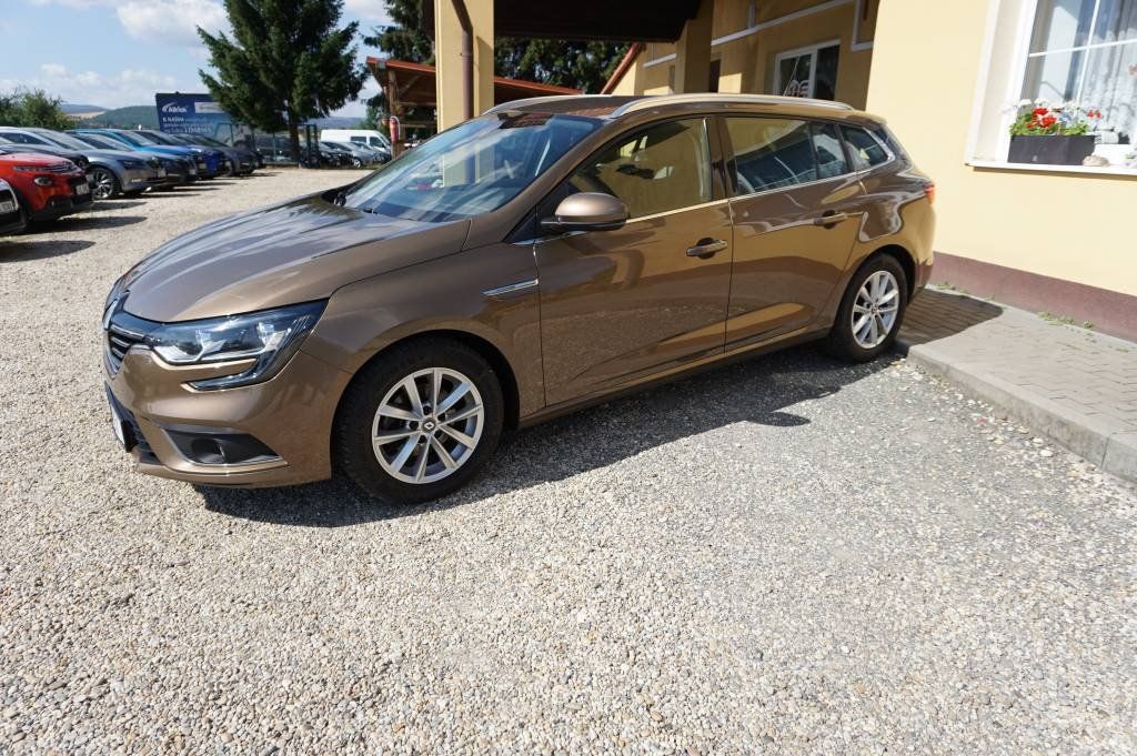 Renault Mégane, 1,2  1,Majitel  nové v ČR - fotka 3