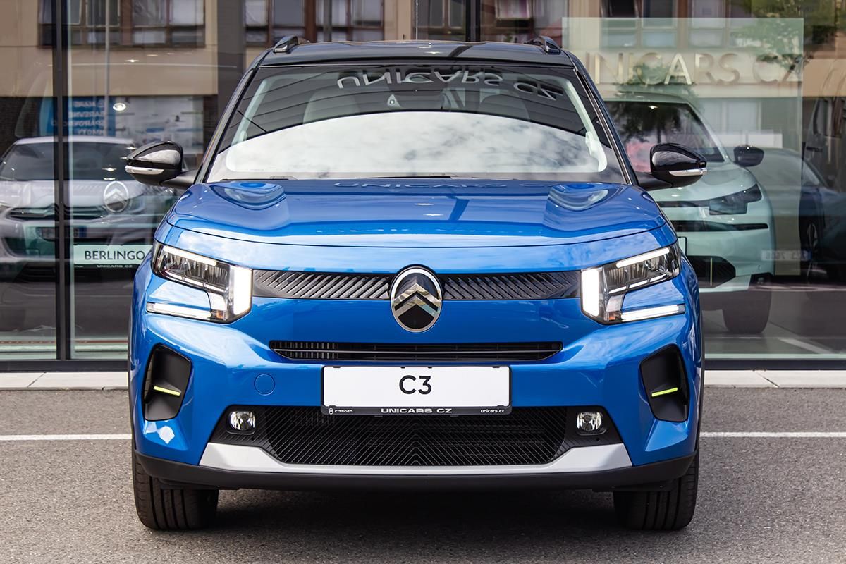 Citroën C3, 1,2 MAX Turbo 100k + ZIMA - fotka 2