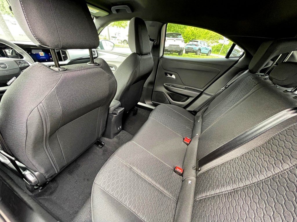 Opel Mokka, 1.2T 136k Edition MT6 - fotka 5
