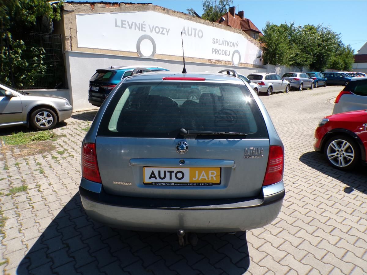 Škoda Octavia, 1,8 20V-TURBO  TAŽNÉ ZAŘÍZENÍ - fotka 6