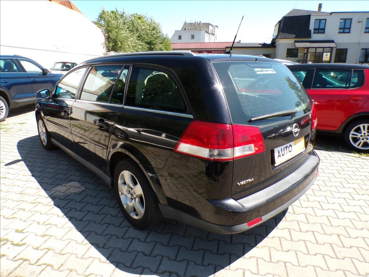 Opel Vectra, 1,8 16V  KLIMA - fotka 4