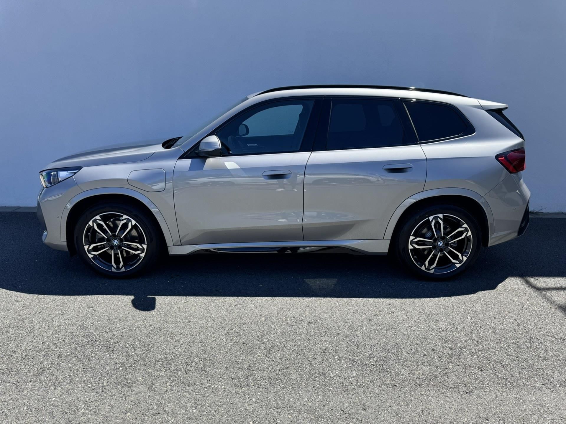 BMW X1, X1 xDrive 25e Mpaket TOP - fotka 3