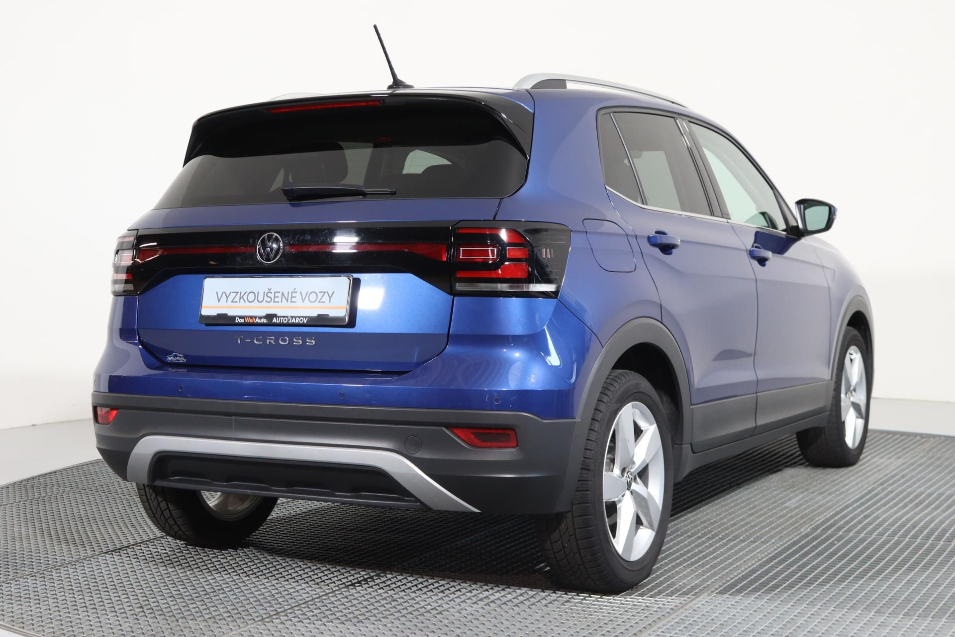Volkswagen T-Cross, STYLE. 1,0TSI 81kW, LED světlo - fotka 2