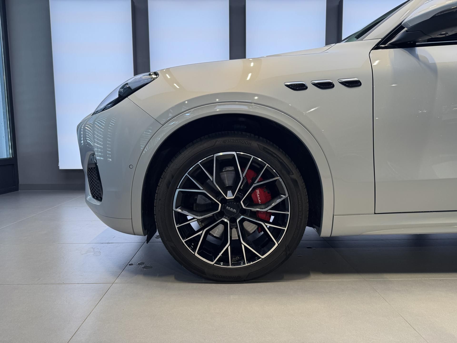Maserati Grecale, 300 HP - Záruka 03/2028 - fotka 4