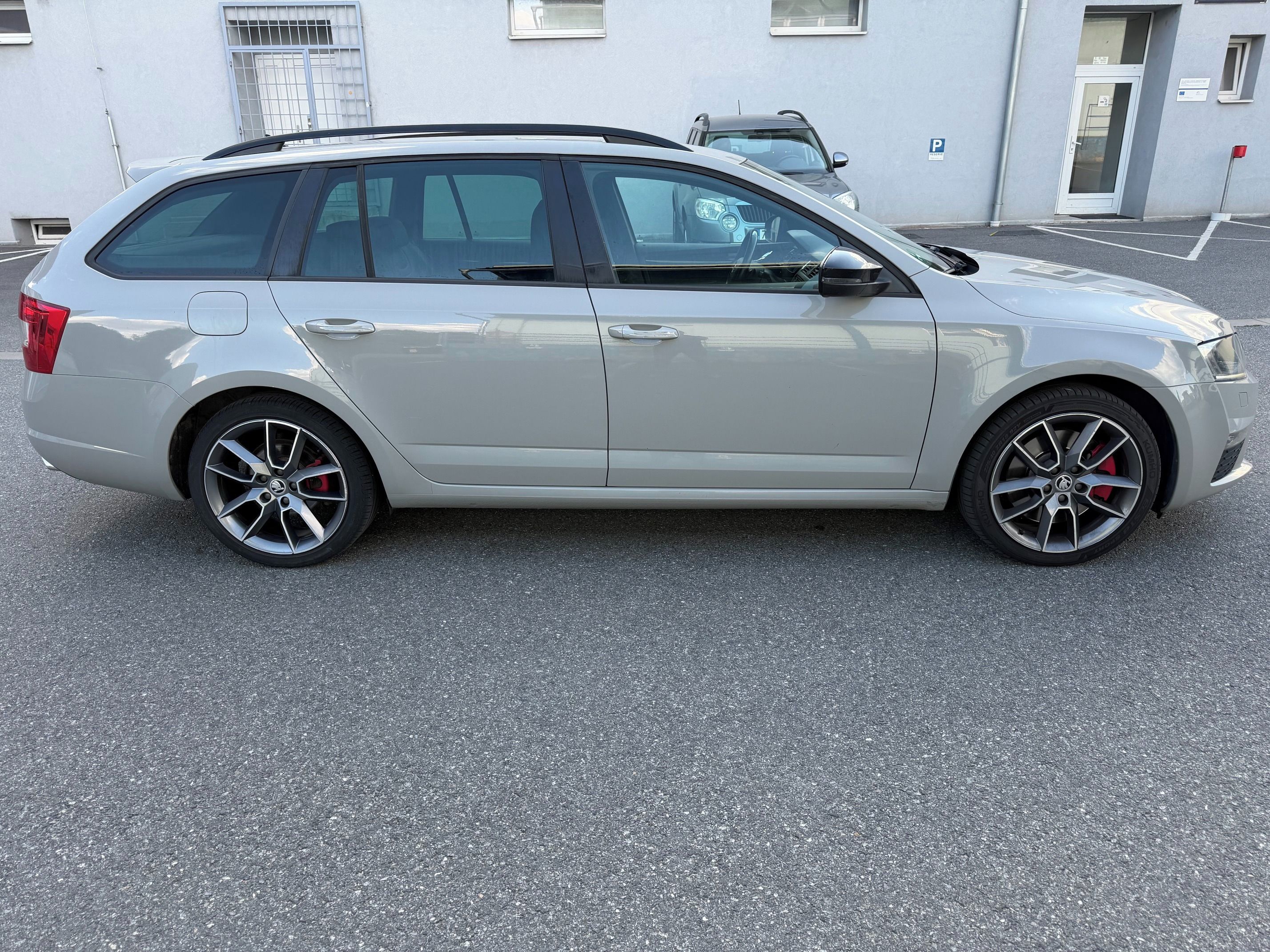 Škoda Octavia, RS DSG odpočet DPH - fotka 5