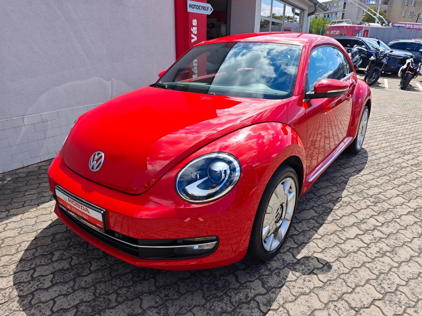 Volkswagen Beetle, 1.2 TSI Design ČR 94.300km DPH - fotka 3