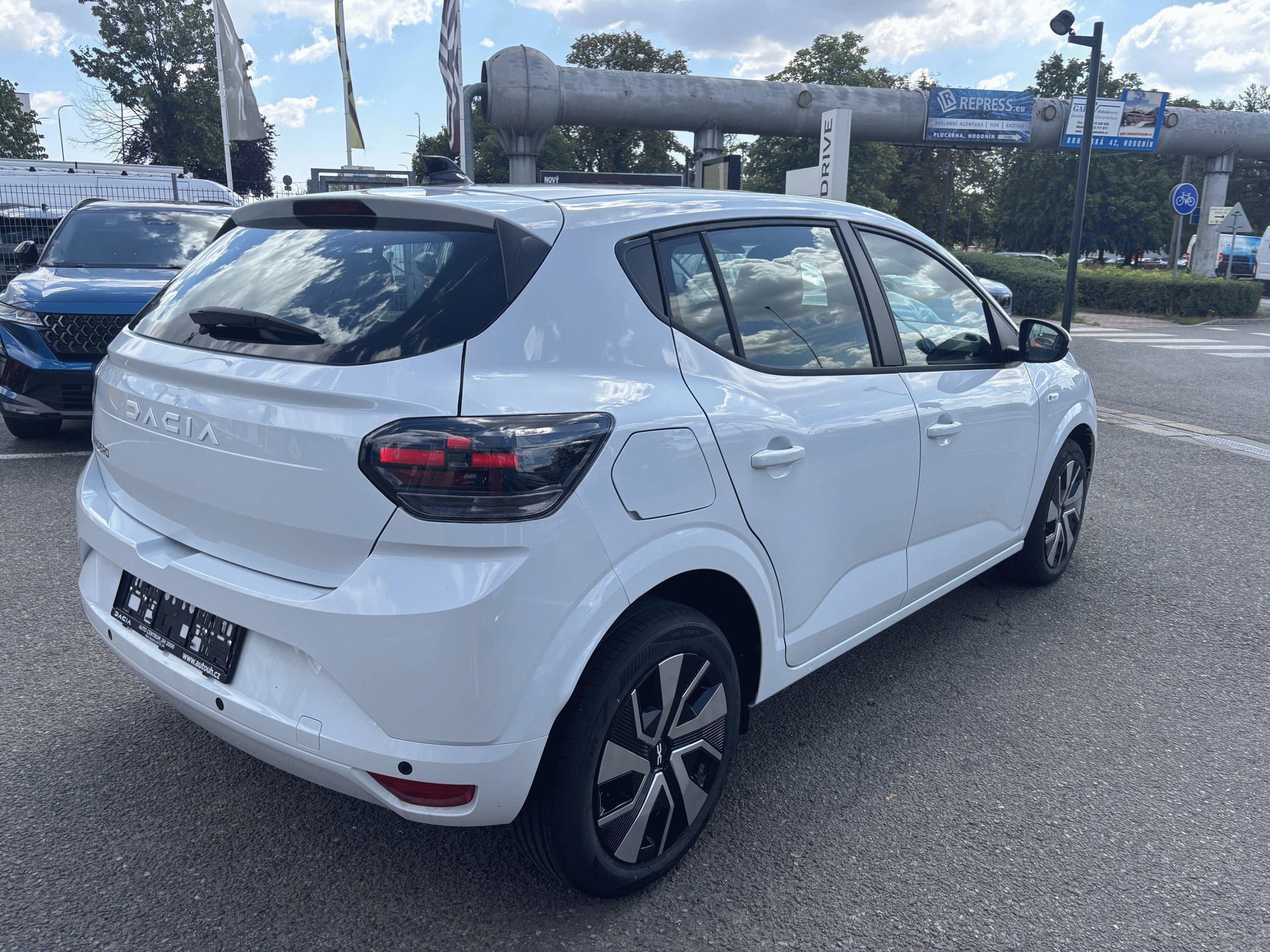 Dacia Sandero, Expression Eco-G 120 - fotka 5