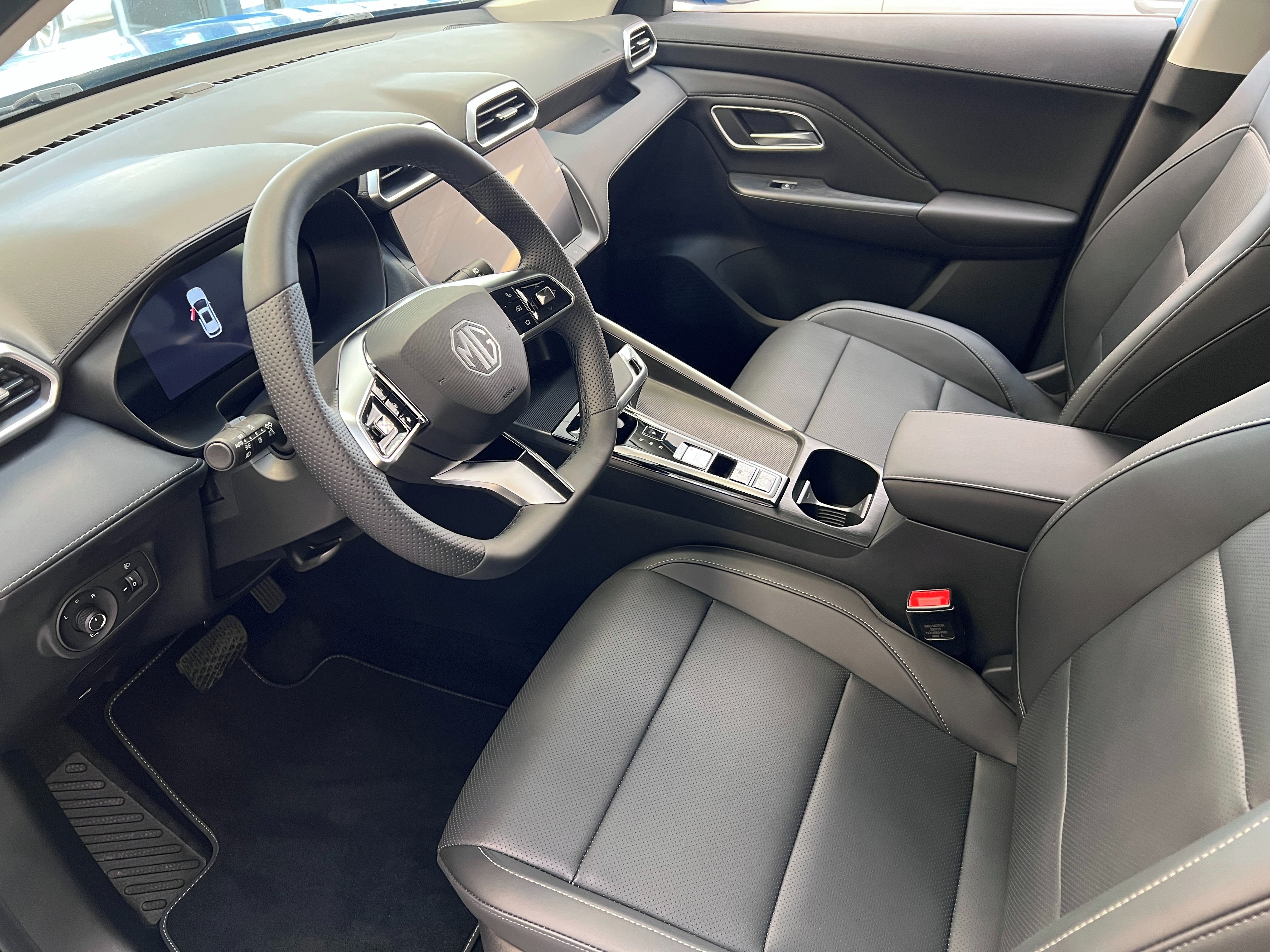 MG ZS, 1.5 ZS HYBRID+ Exclusive - fotka 2